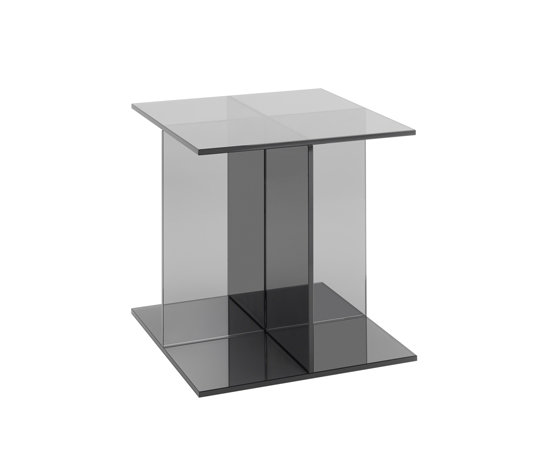 CT08 Vier side table by Philipp Mainzer e15