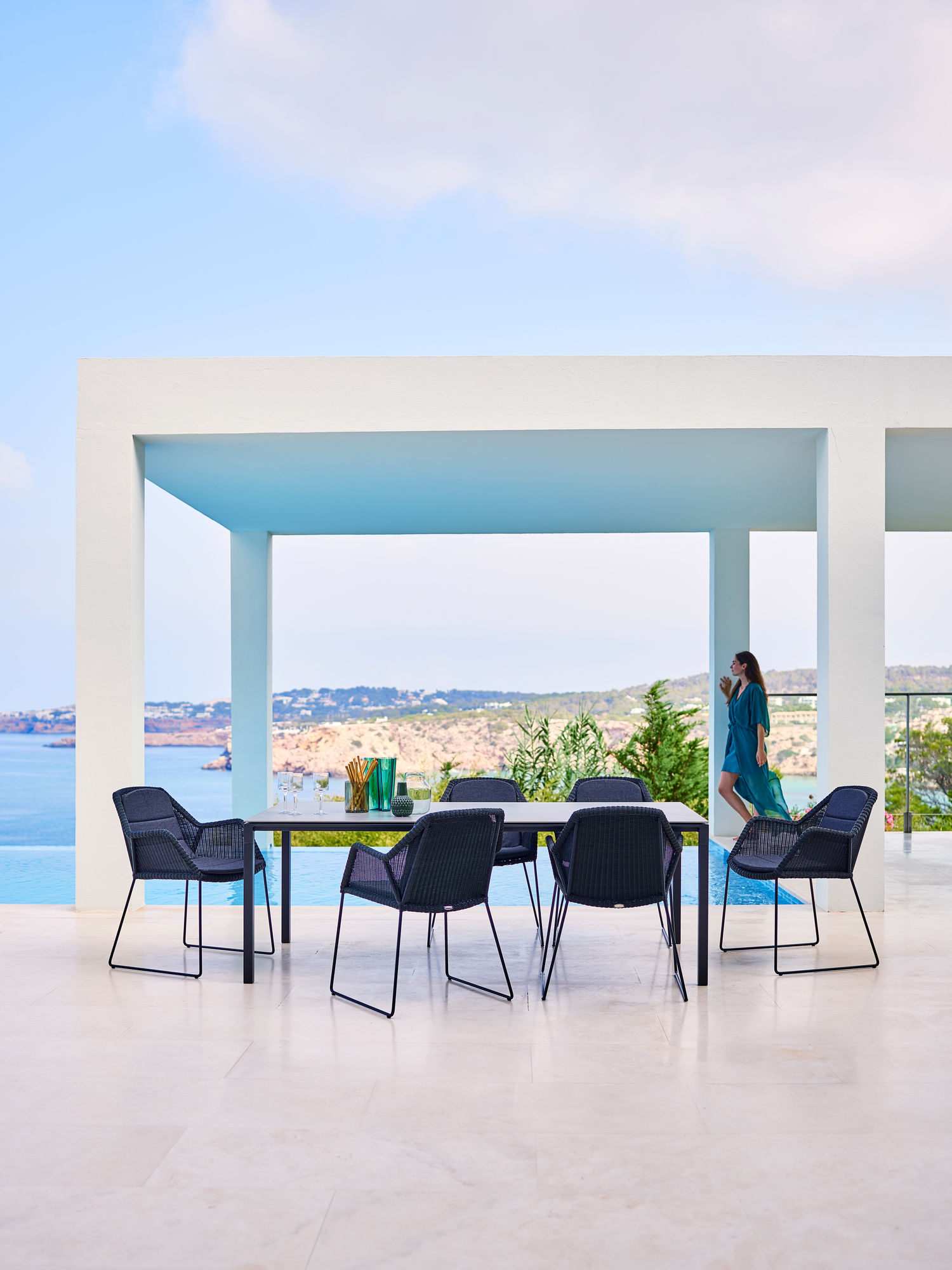 Pure Outdoor Dining table large W 280 x D 100 x H 73 cm Light grey frame Concrete grey top Cane-Line