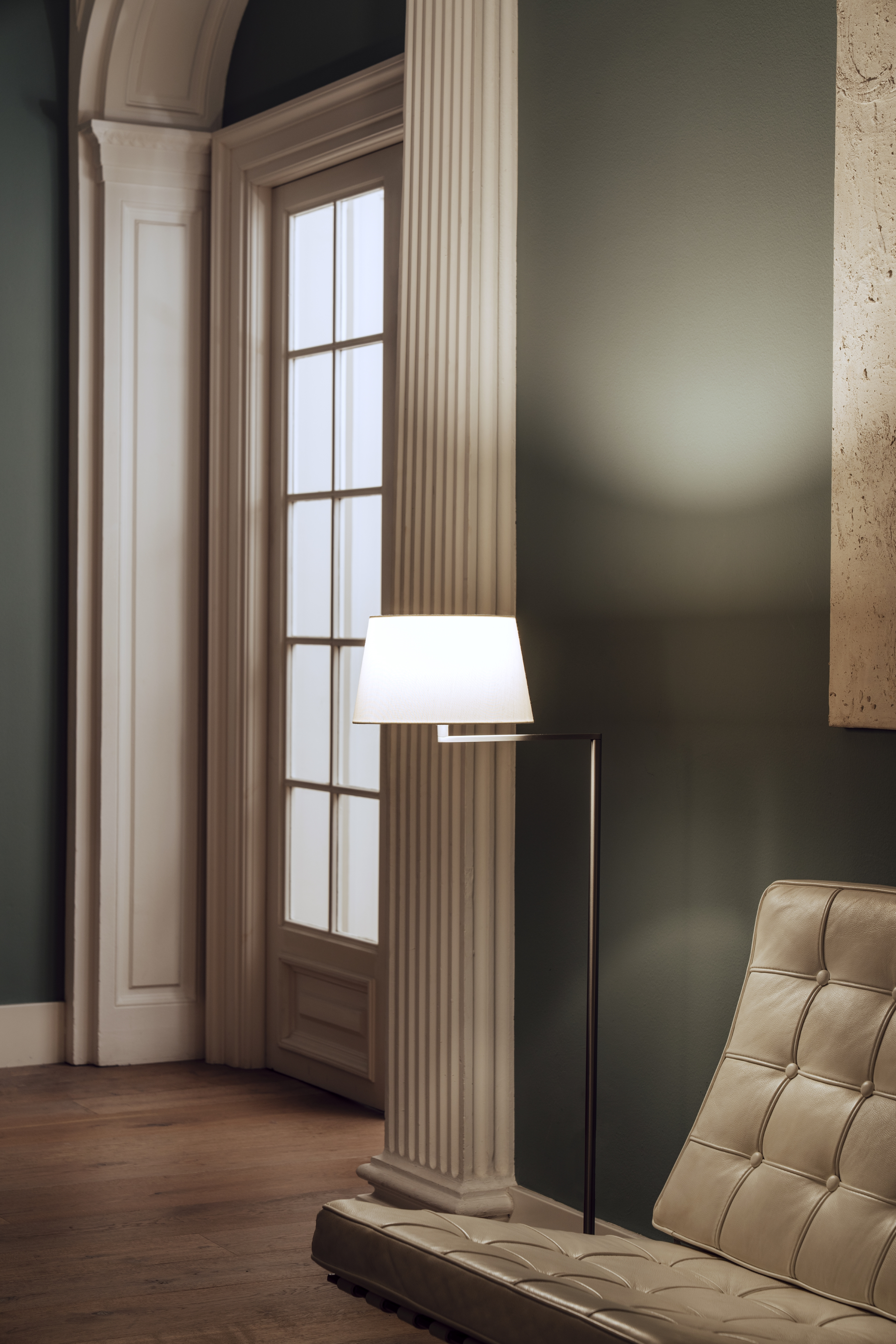 Americana Floor Lamp Santa & Cole