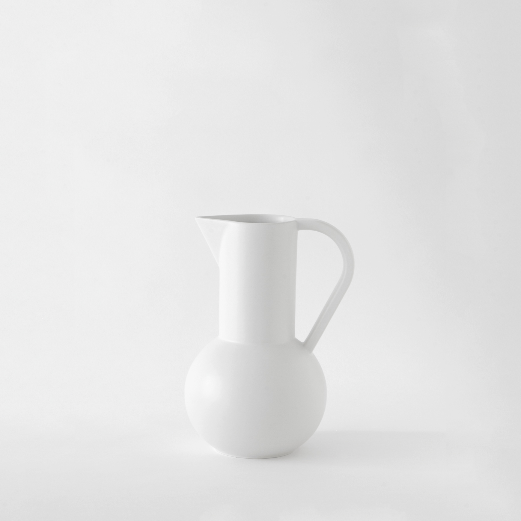 Small Jug raawii vaporous gray SINGLE PIECES