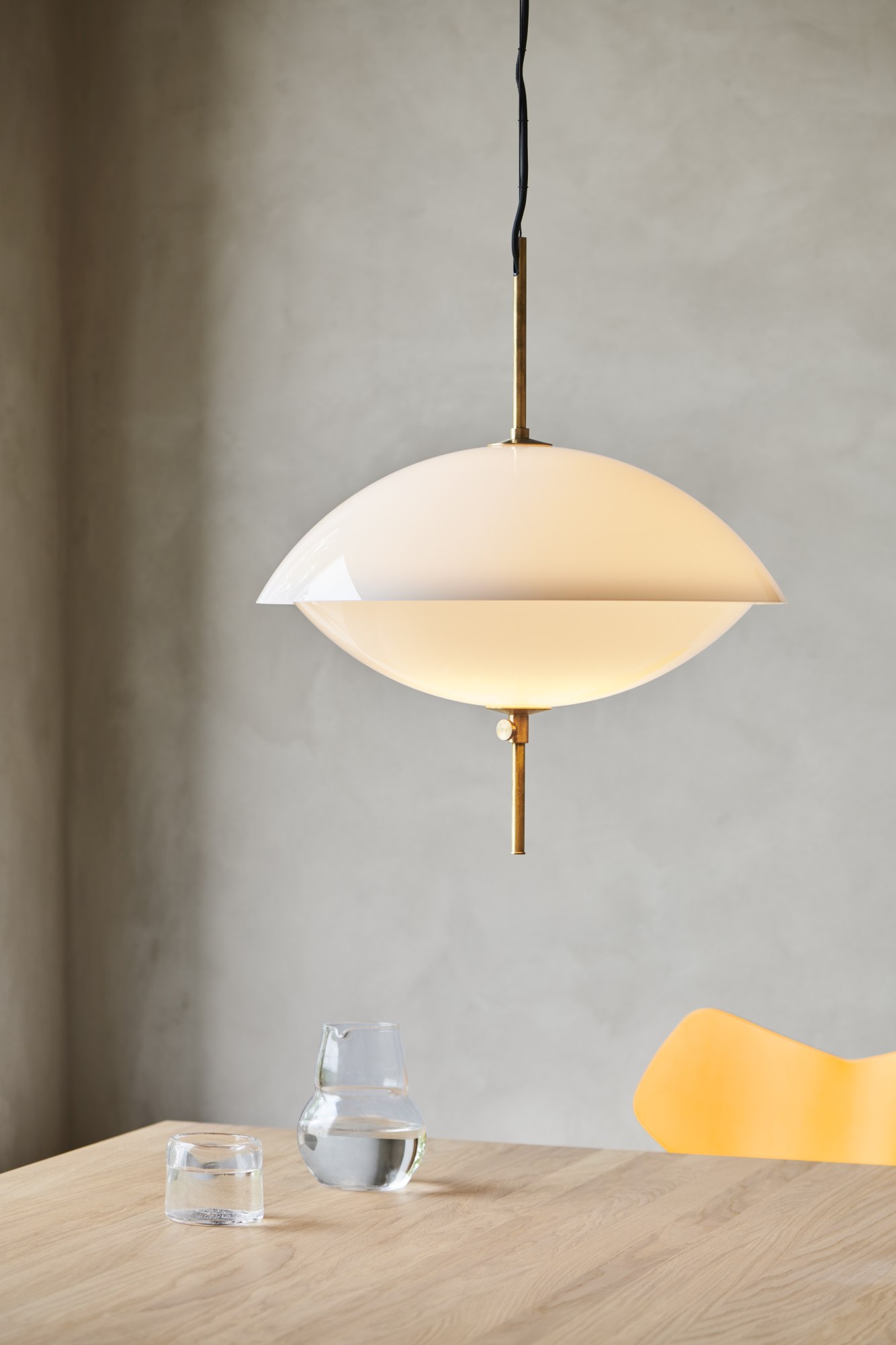 Clam Pendant lamp Fritz Hansen