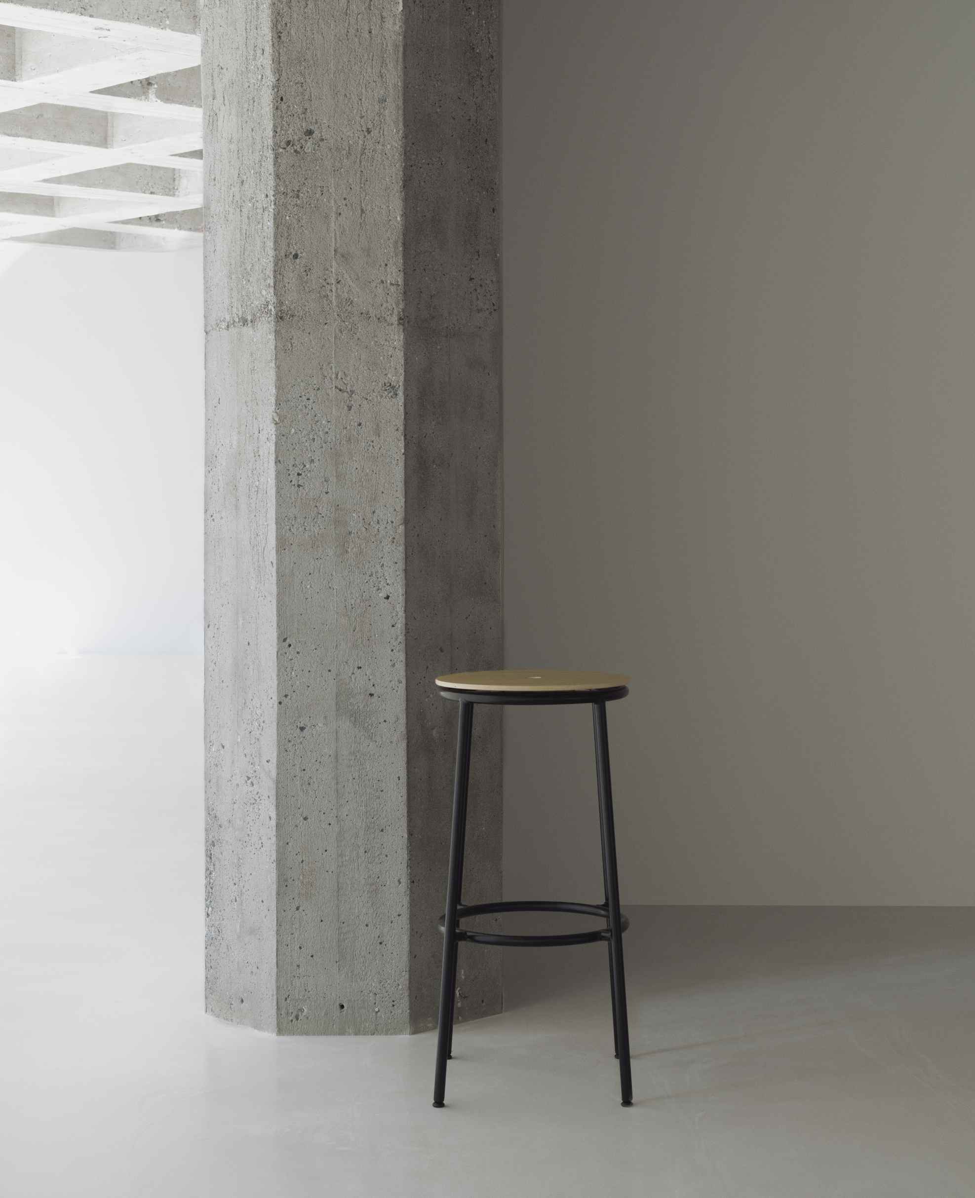 Circa Barstool H 75 cm Barstool Normann Copenhagen 