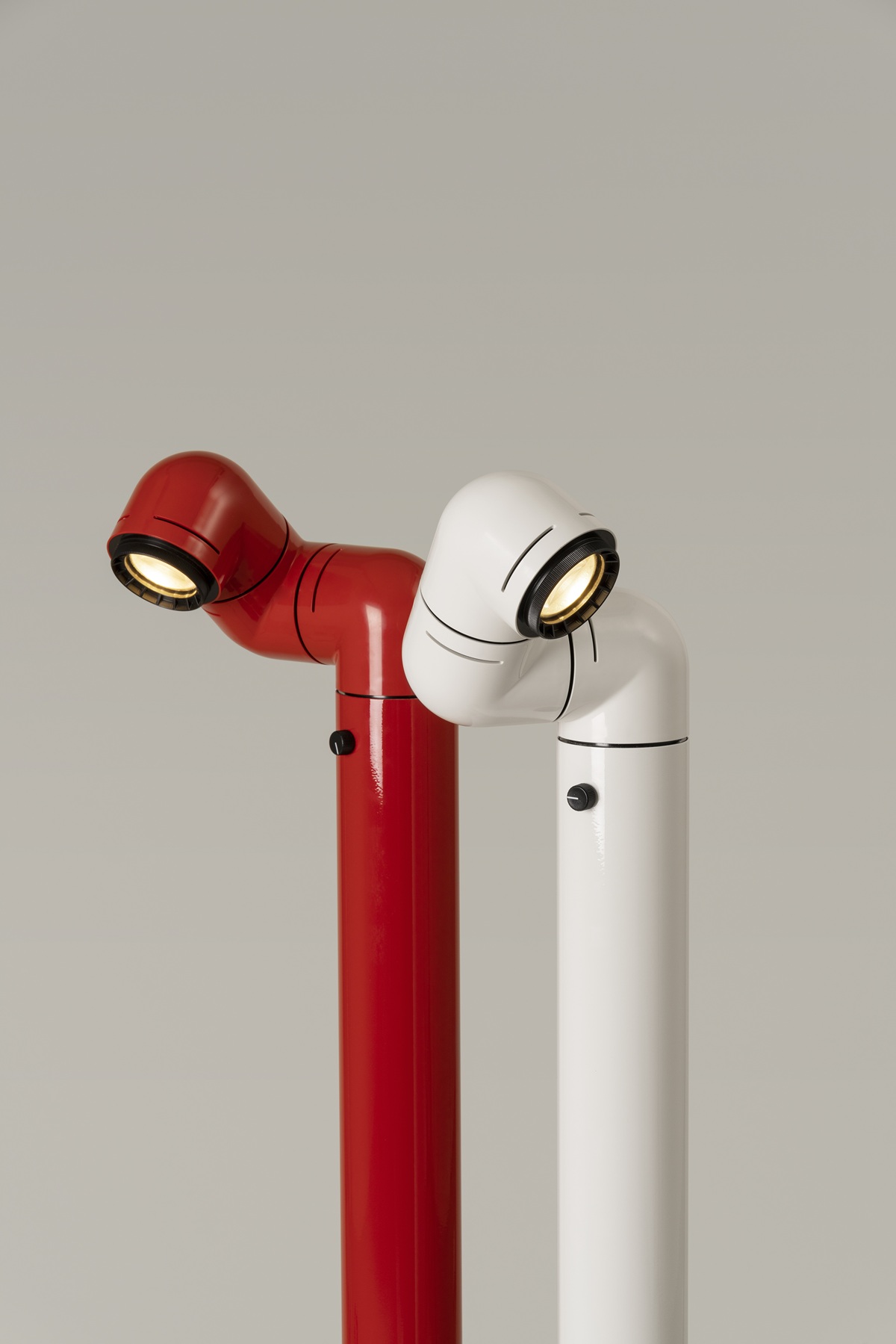 Tatu Alta Floor Lamp by Santa & Cole