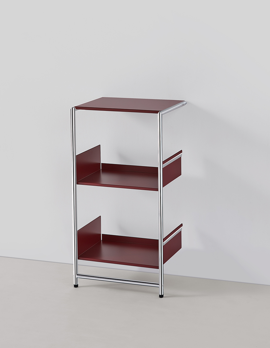 Pool 82 S Leaning shelf / Shoe rack Mox
