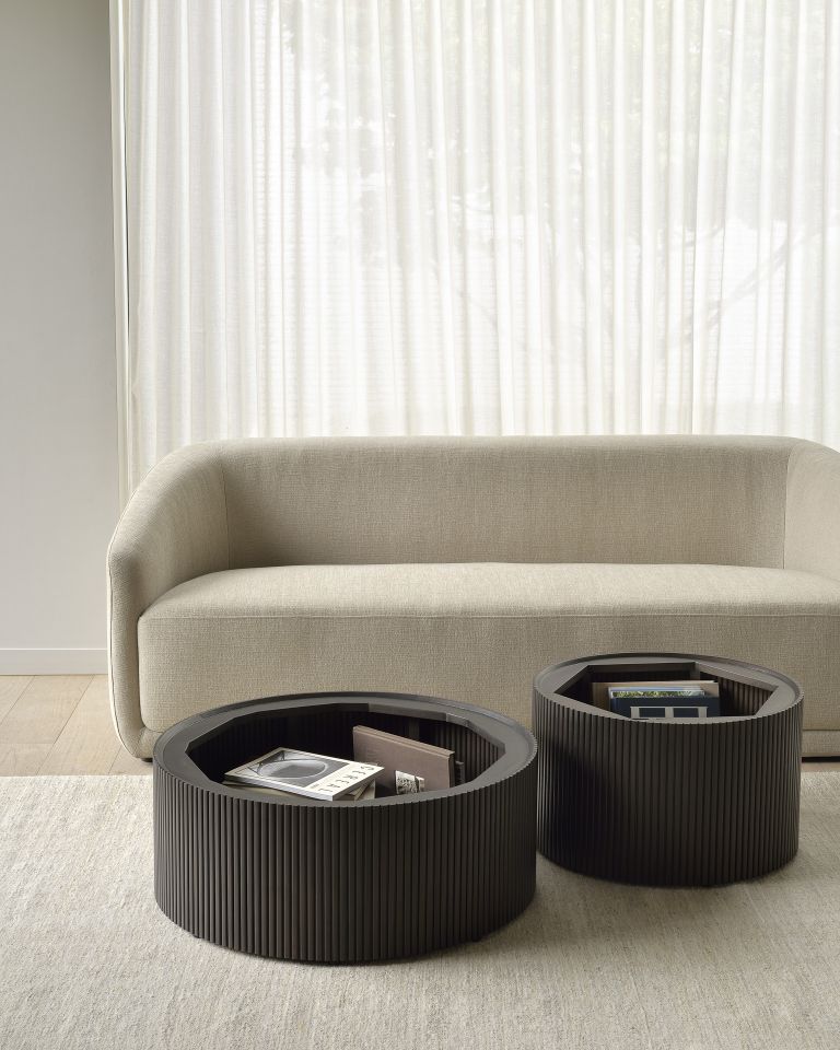 Roller Max Coffee Table Round Mahogany Ethnicraft