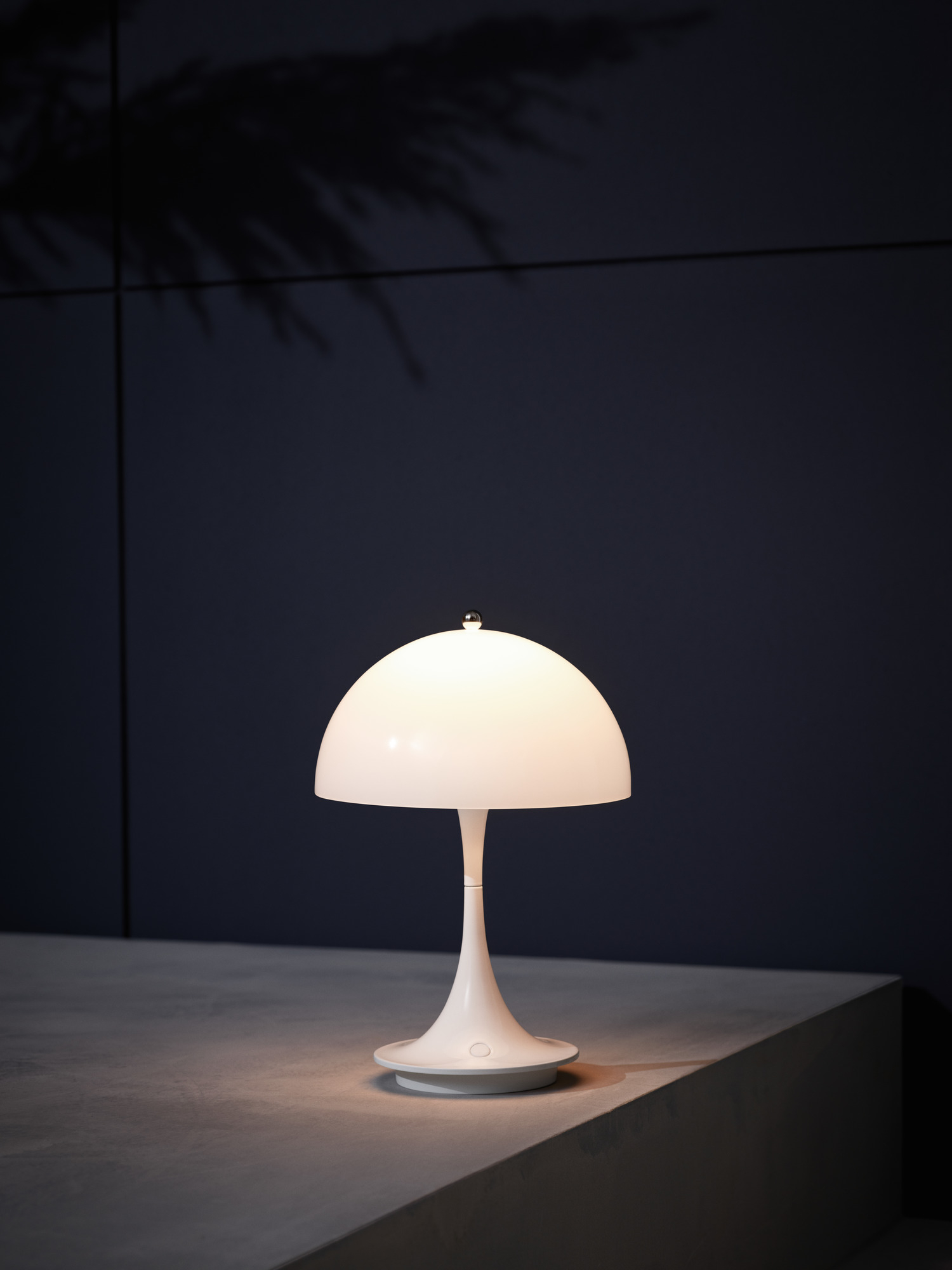 Panthella 160 Portable rechargeable LED table lamp Indoor/Outdoor Louis Poulsen SINGLE PIECES