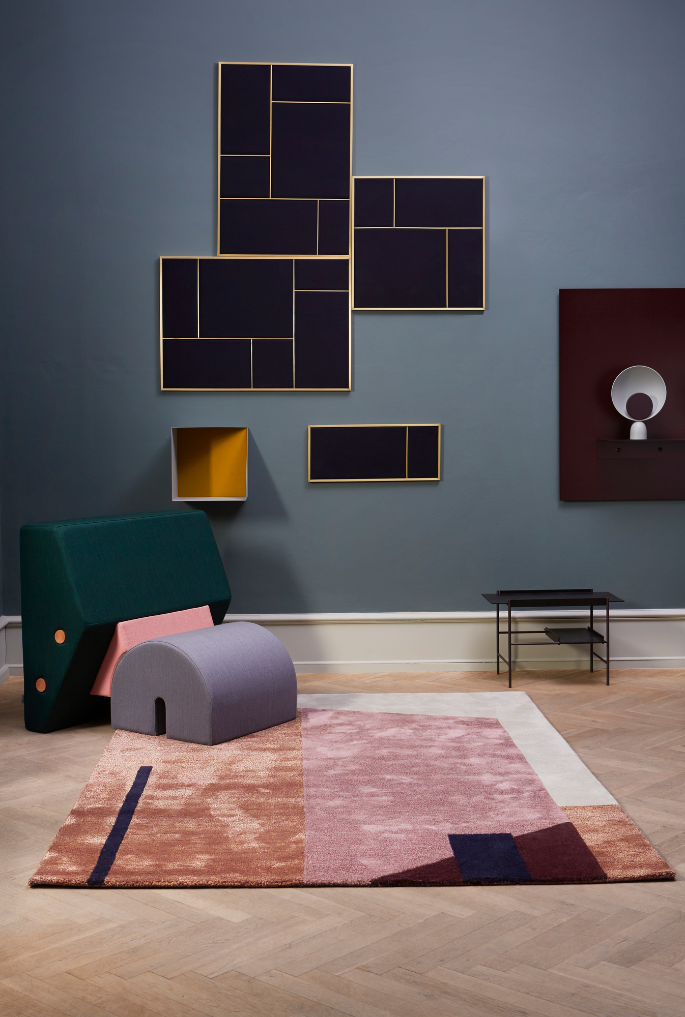 Arqui Rug 1 300x200 Please Wait to be Seated