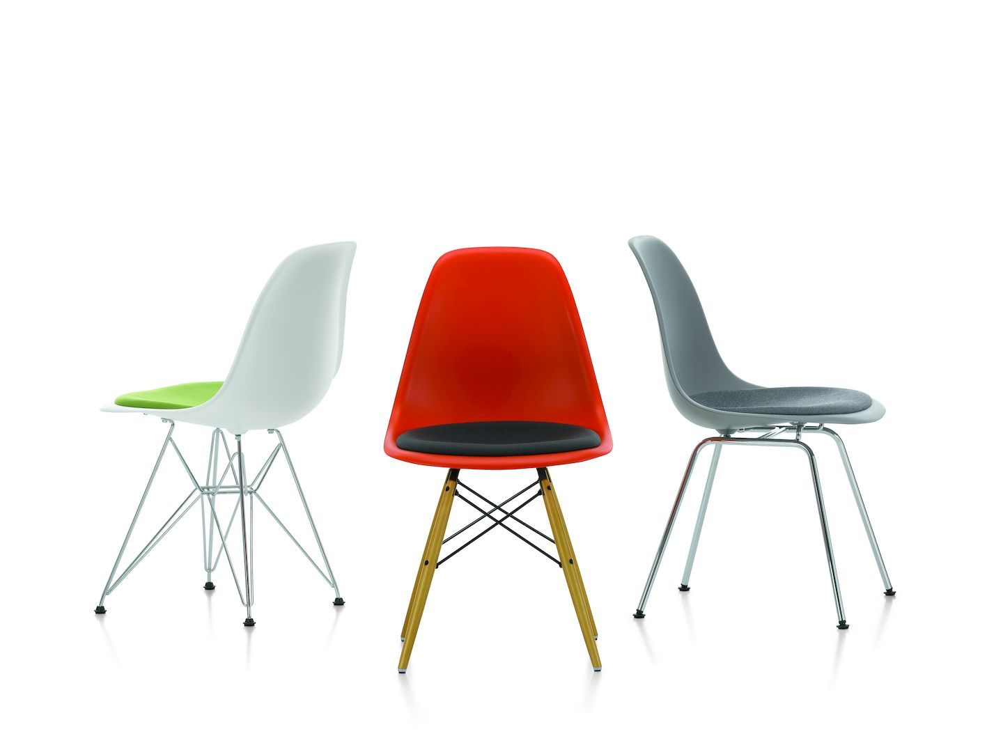 Eames Plastic Side Chair DSX Chair with seat cushion Vitra