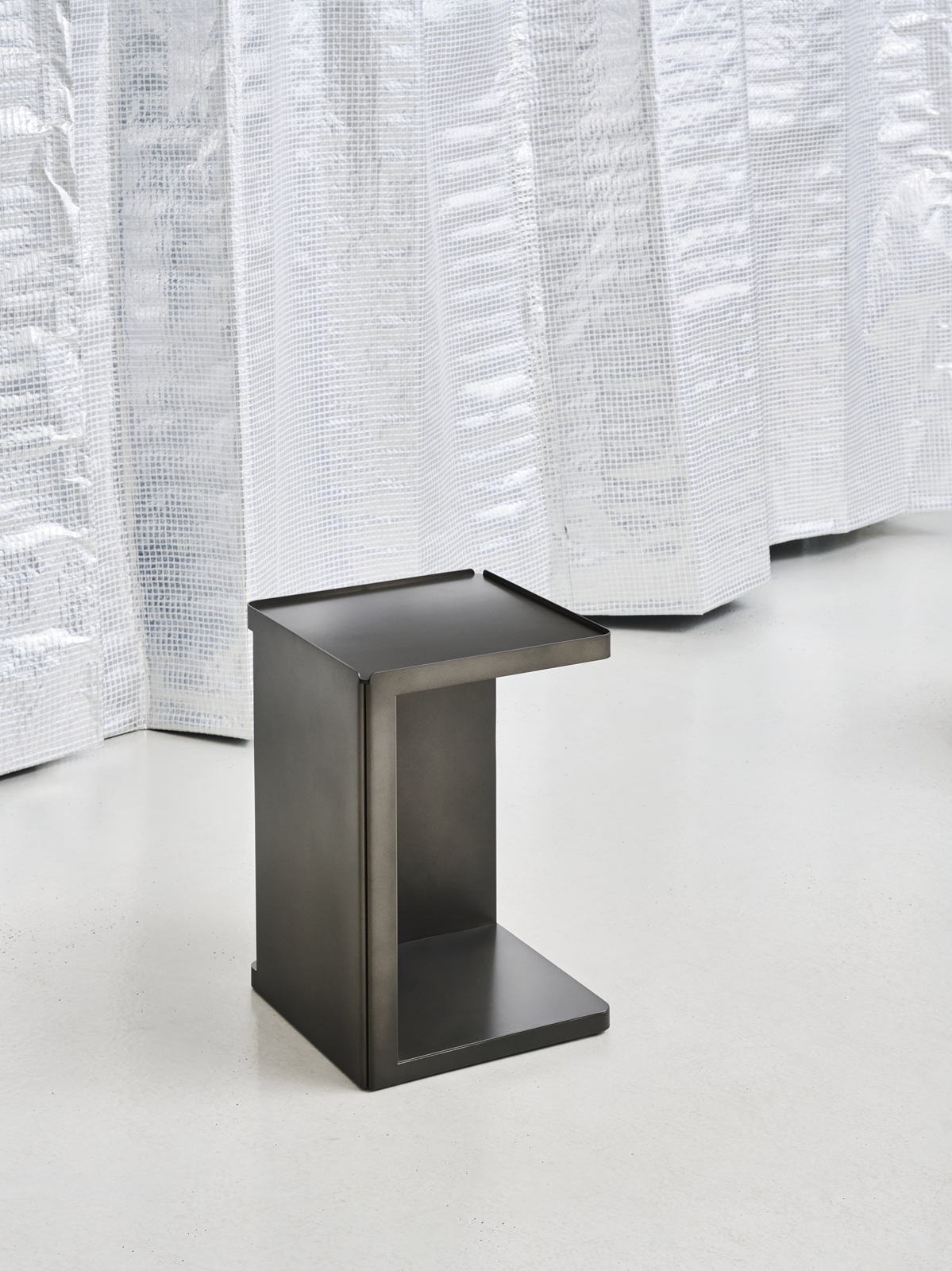 Ambito Side table Tola Dolza side table