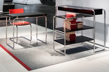 B 22 a Shelf Thonet