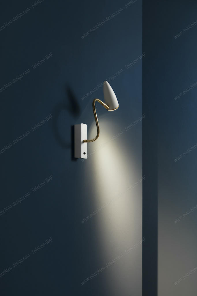 Weiße CicloItalia Wandleuchte von Catellani & Smith mit flexiblem Arm und warmem Licht.