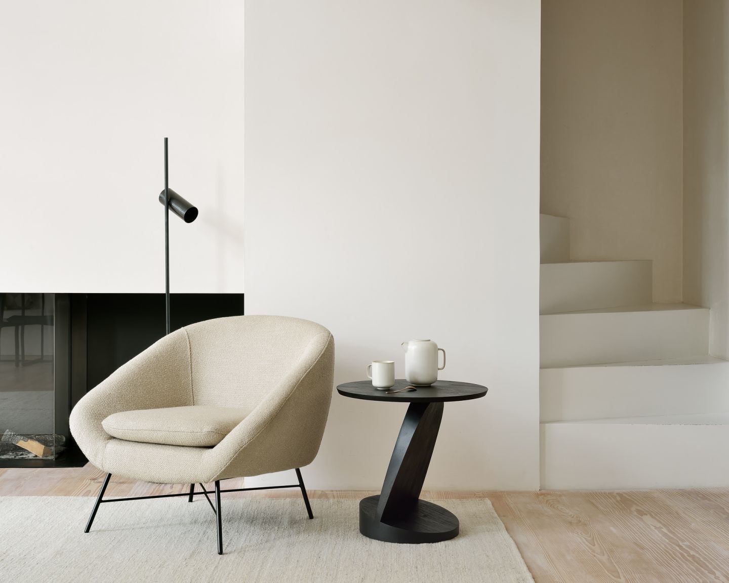 Barrow Lounge Chair off white Ethnicraft