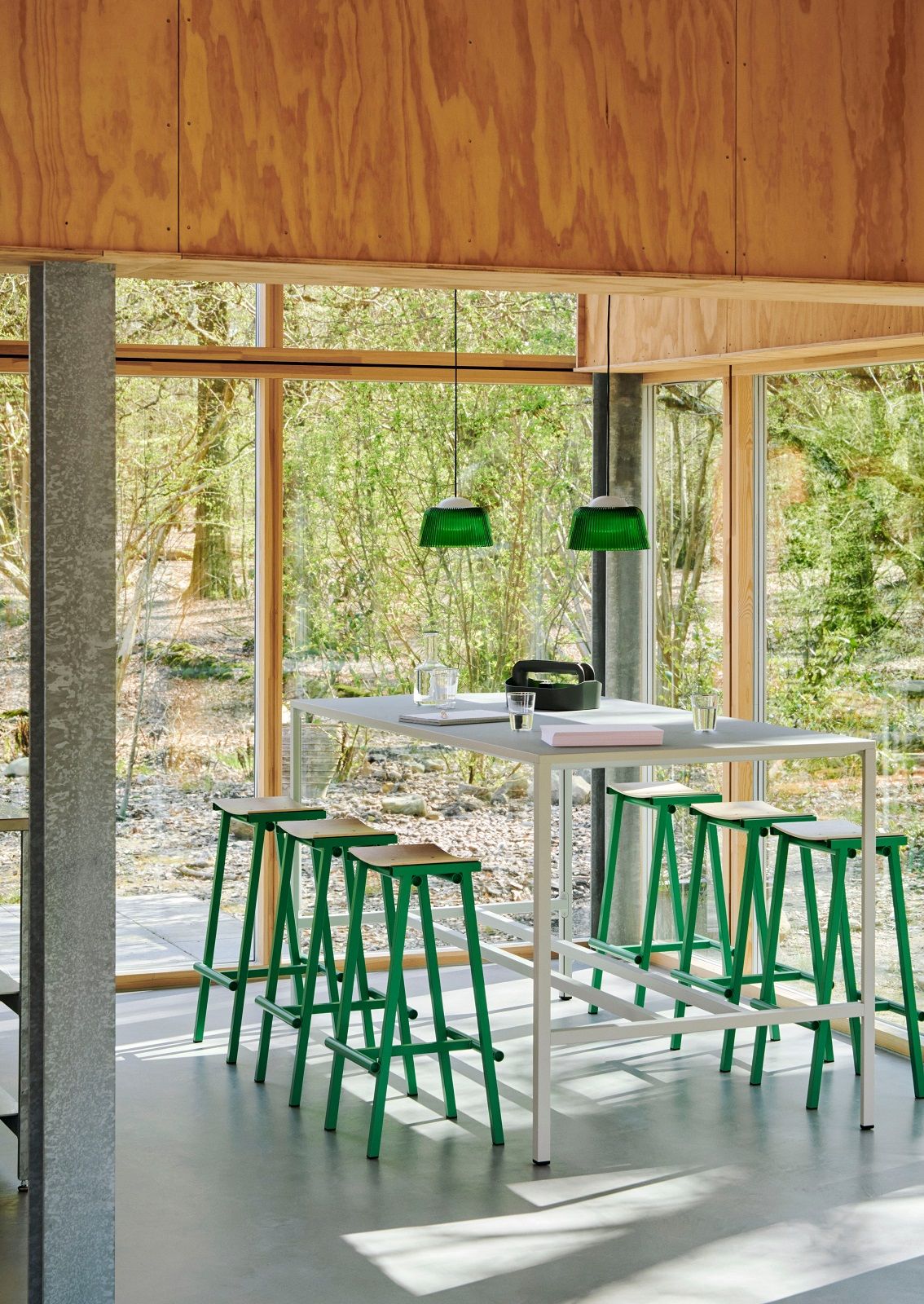 Taburete 8 Bar Stool Hay