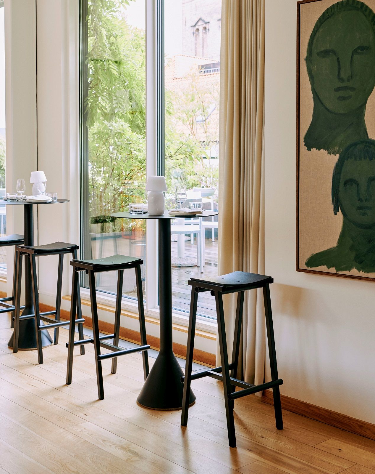 Taburete 8 Bar Stool Hay