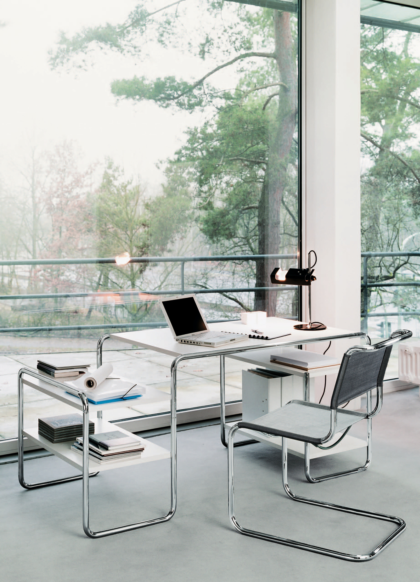 S 33 N / S33 N cantilever chair Thonet