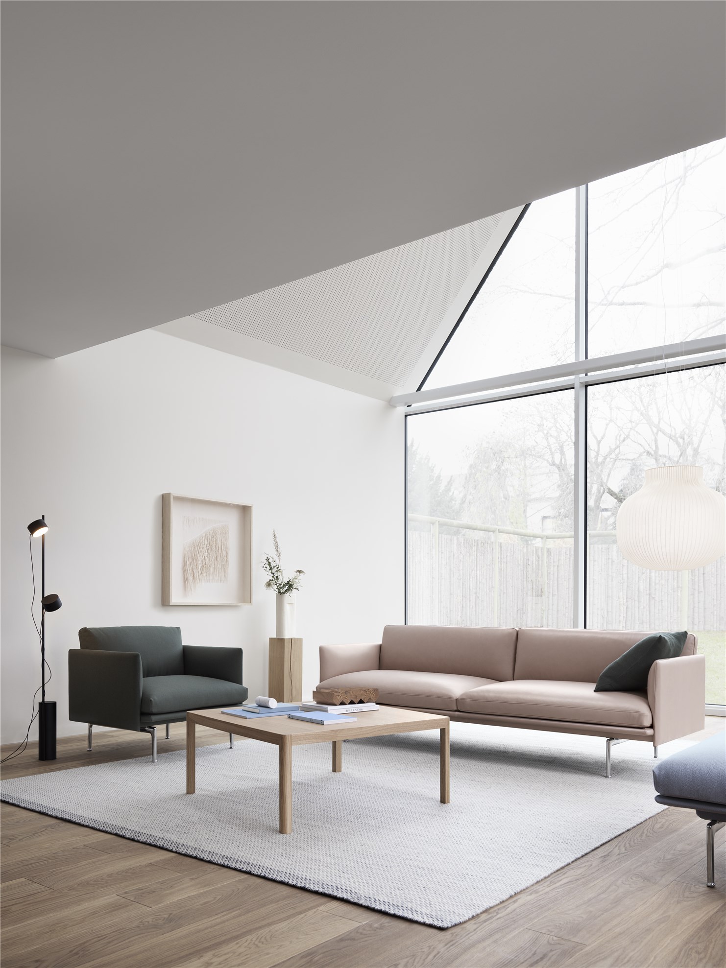 Outline 3 / 3,5 - seater sofa Muuto