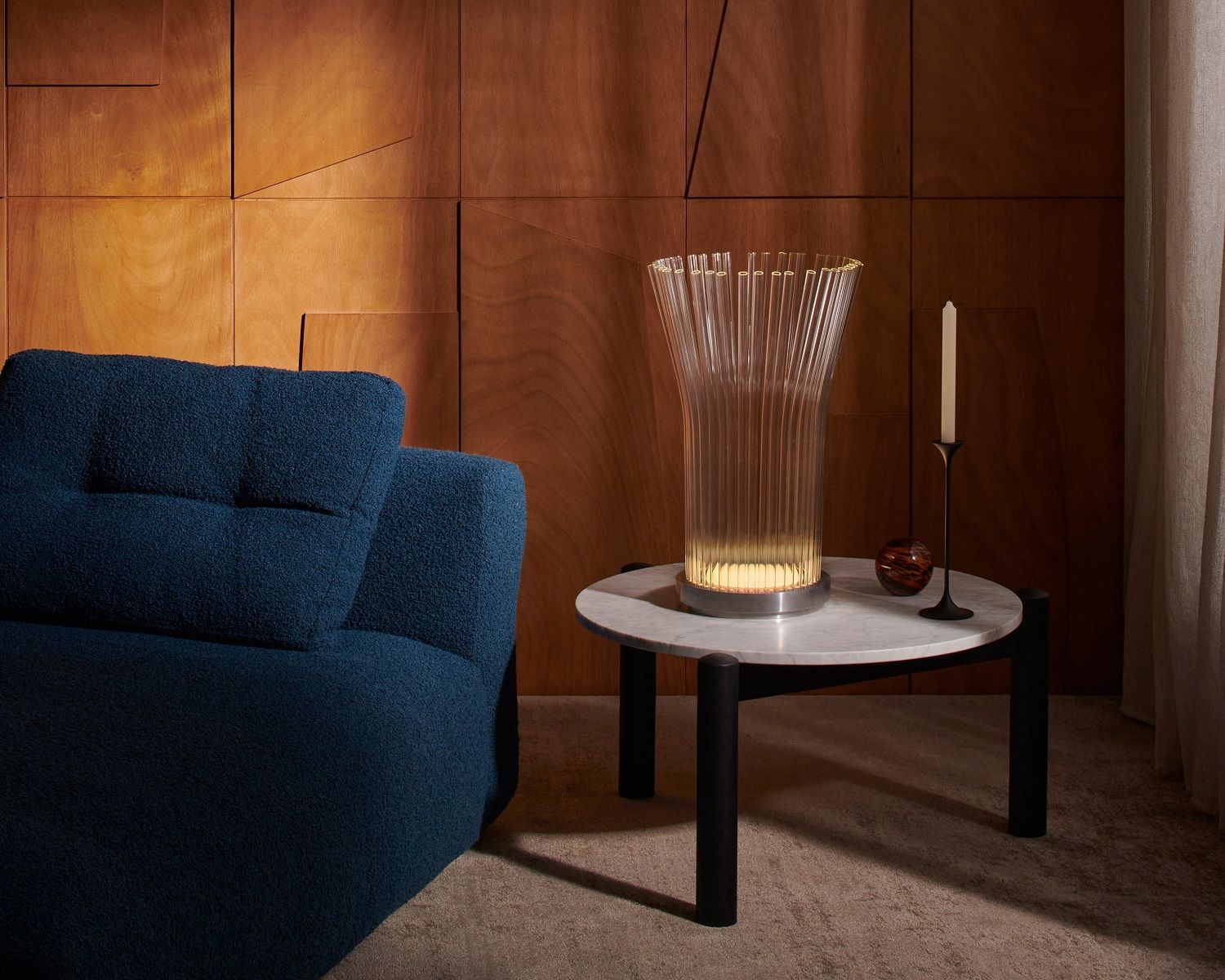 Fluxus-E table lamp with borosilicate glass stems Cassina