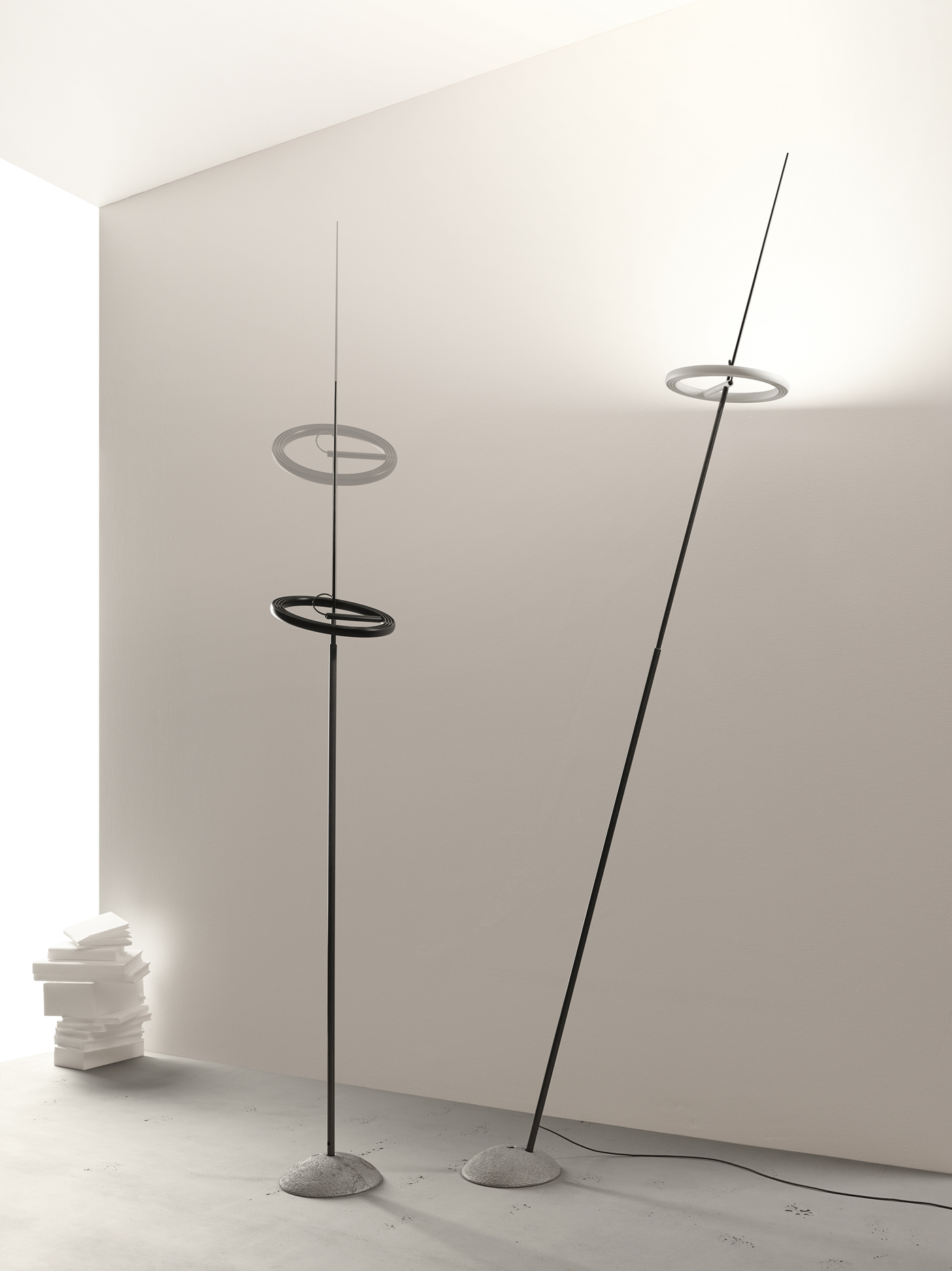 Ringelpiez floor lamp black Ingo Maurer