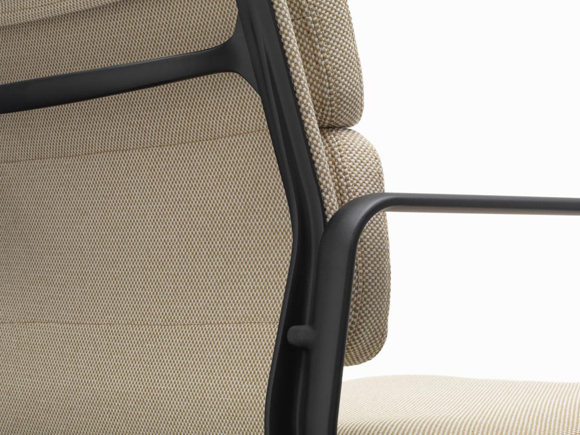 Soft Pad Chair EA 231 / EA231 Chair Vitra