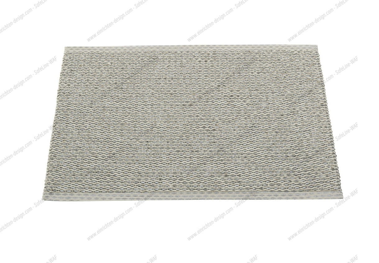 Svea Plastic rug 70x50 Pappelina warm gray