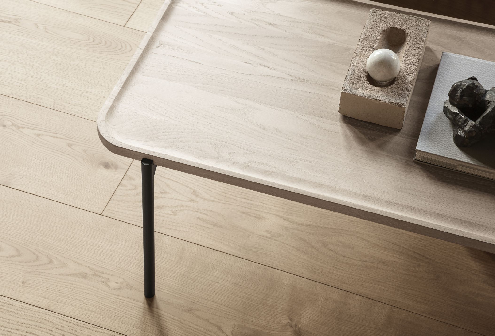 Savoye Table Oak Rectangular - Natural W 120 x H 42 cm Eva Solo