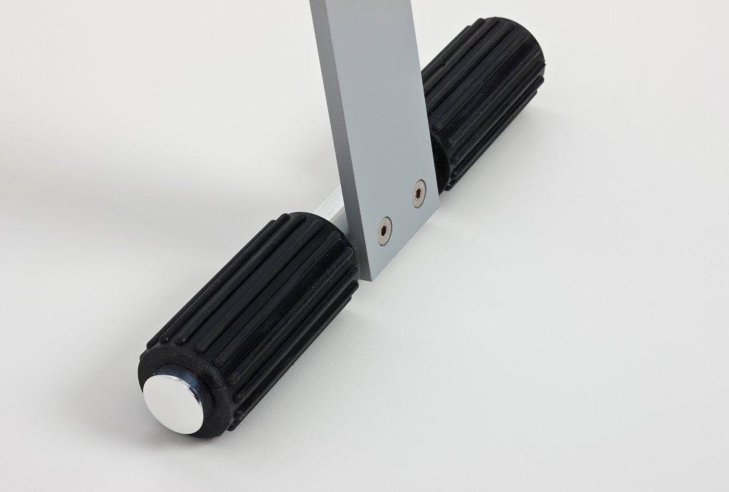 Standalone clothes stand Cascando