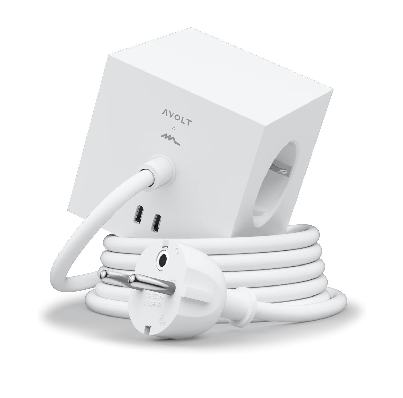 Square 1 - Avolt Socket Cube with USB C dfp Design 