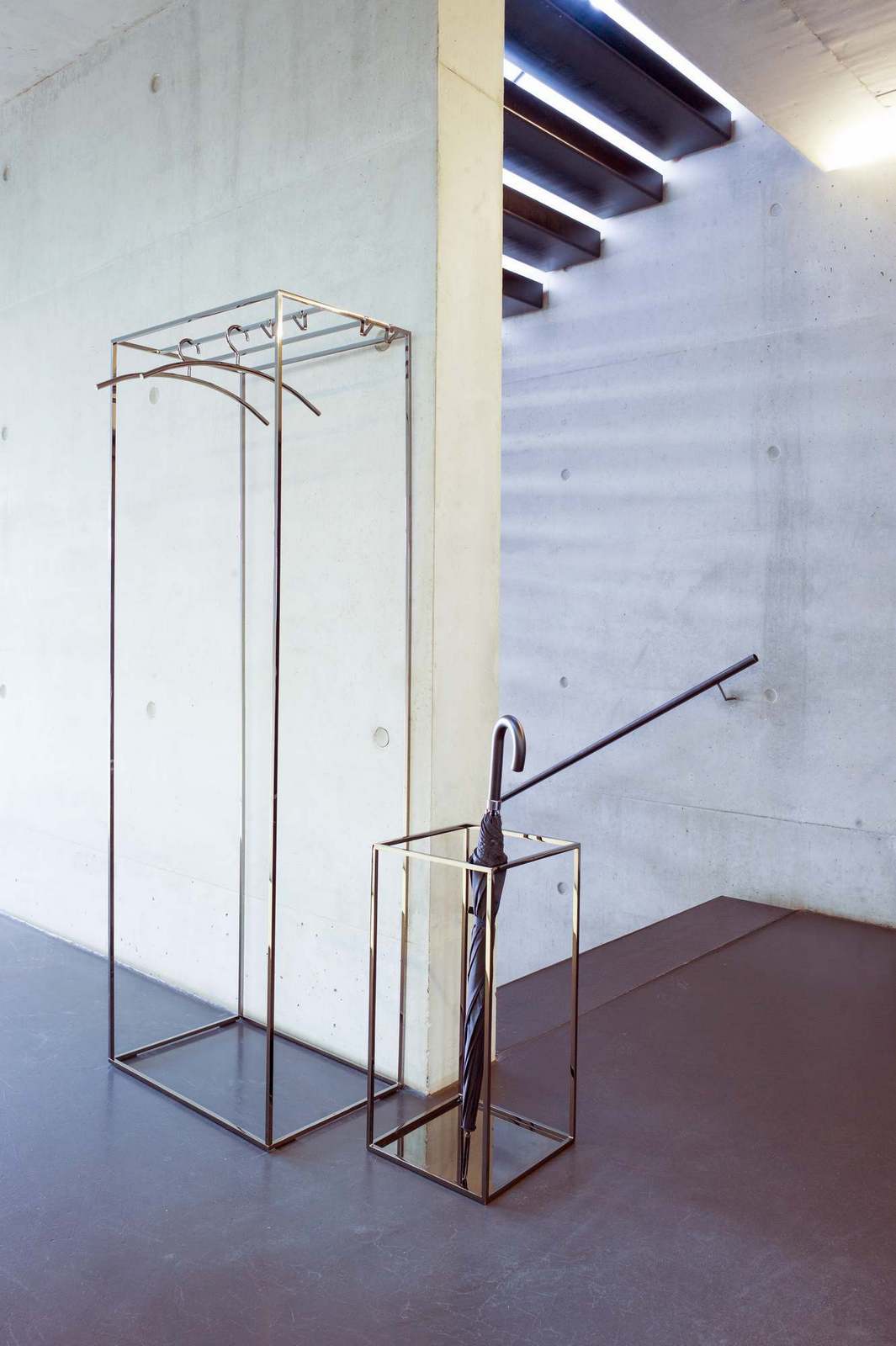 Rack umbrella stand / side table Schönbuch