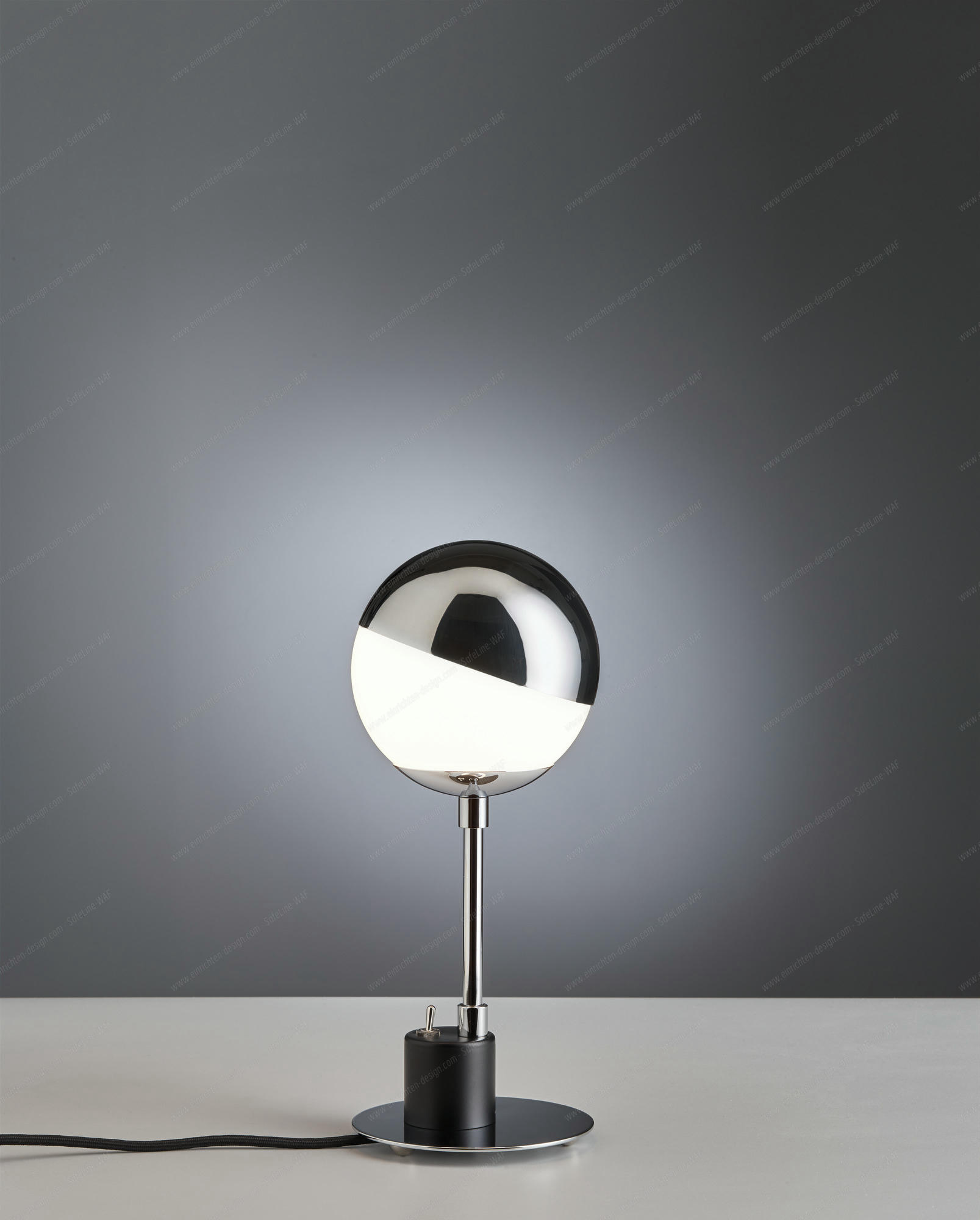 SF 28 / SF28 Table Lamp with Hemisphere Tecnolumen