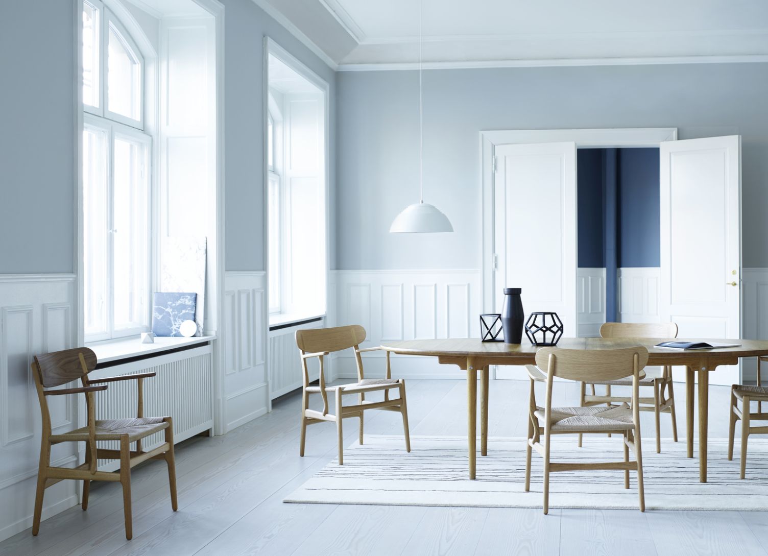CH339 Dining table extendable for 4 plates Carl Hansen & Søn 