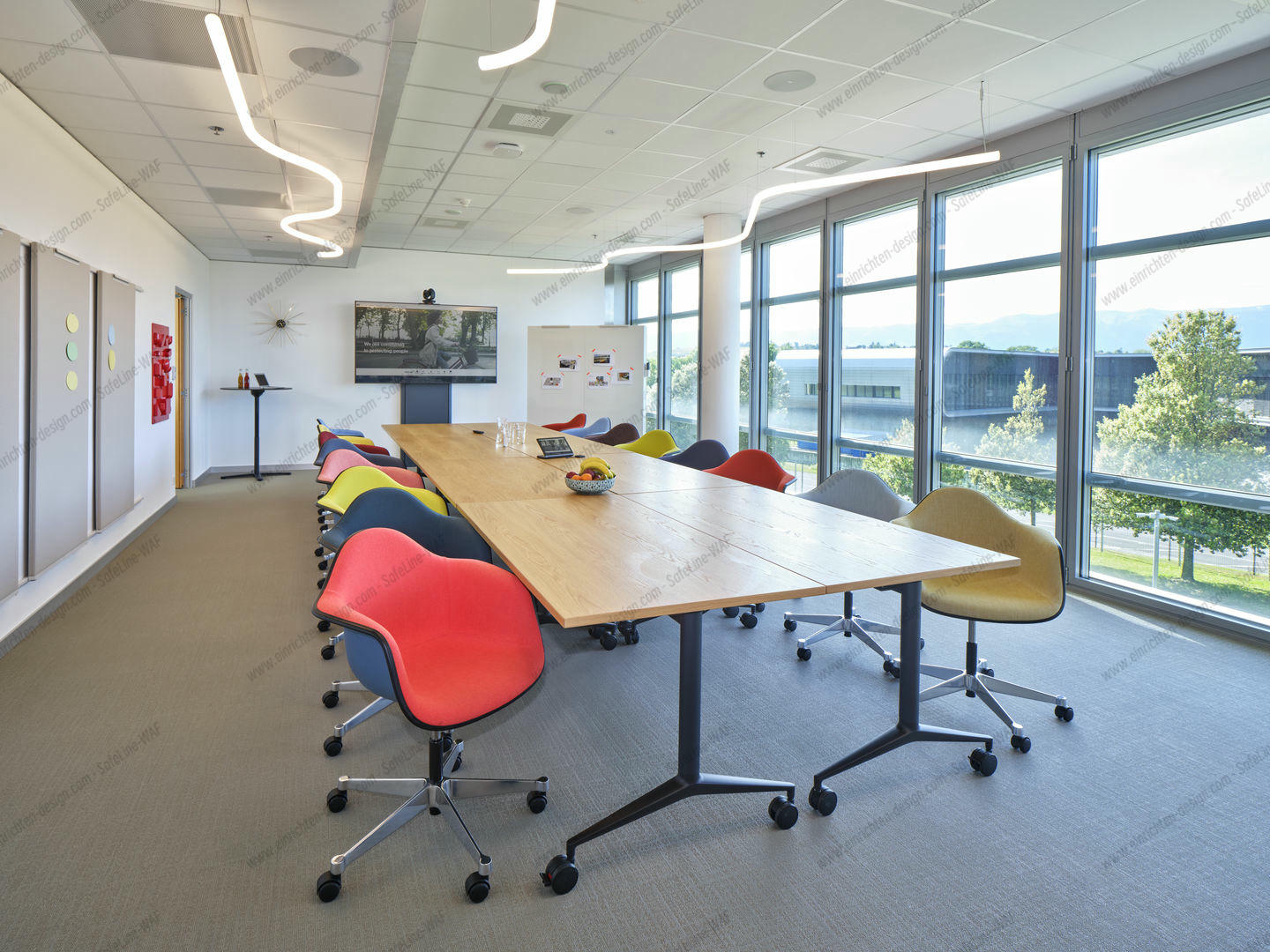 Eames Plastic Arm Chair DAL Chair Fully upholstered Vitra