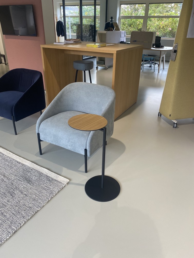 Bond Side Laptop Table Side table Cascando