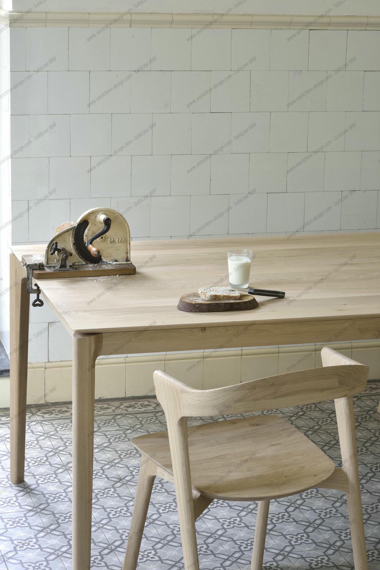 Bok dining table oak Ethnicraft W 240