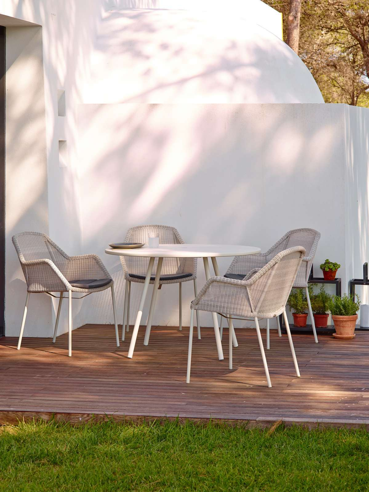 Breeze Outdoor Stuhl Vierfußgestell Cane-Line white