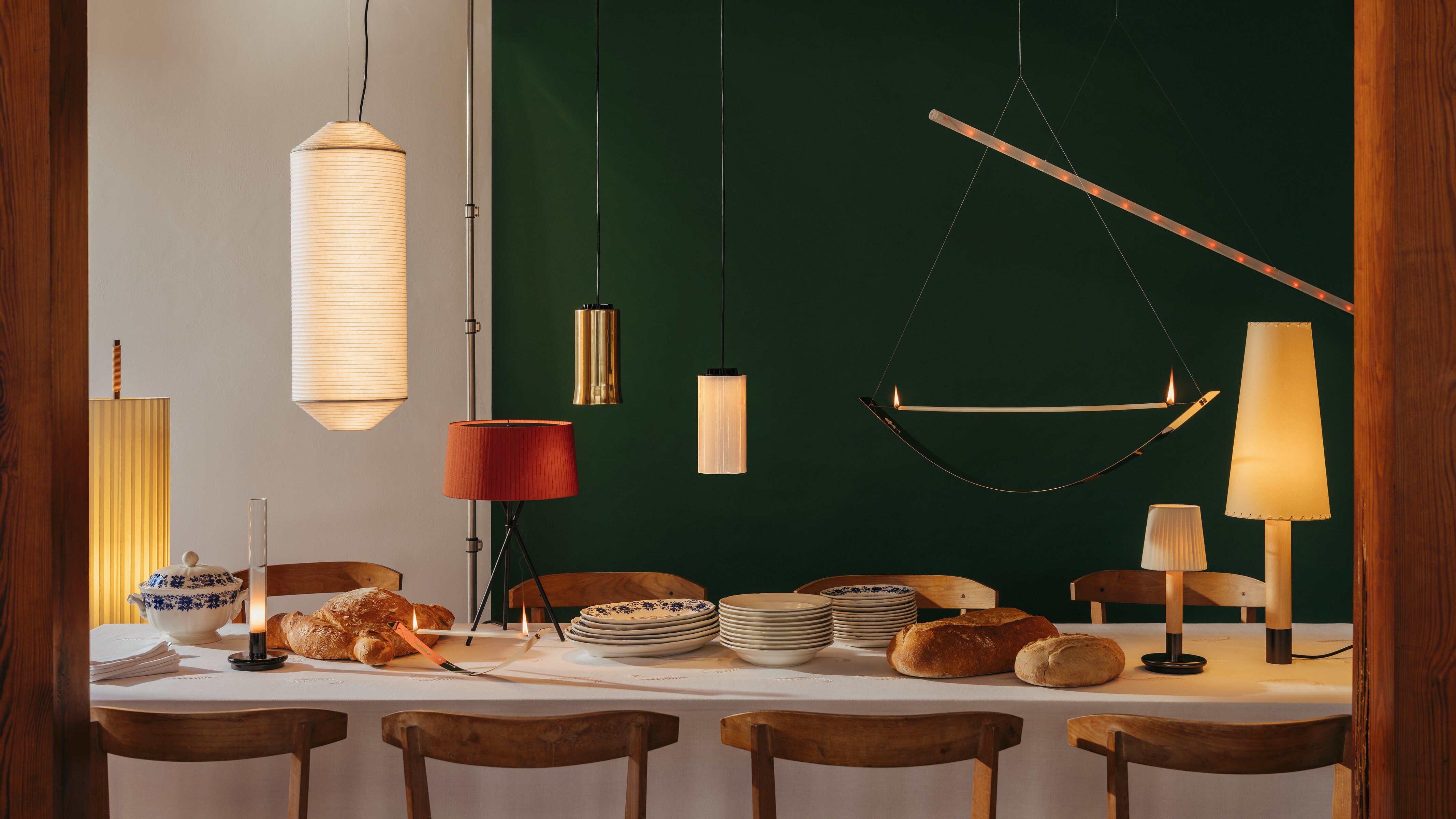 Tripode G6 Table Lamp Santa & Cole