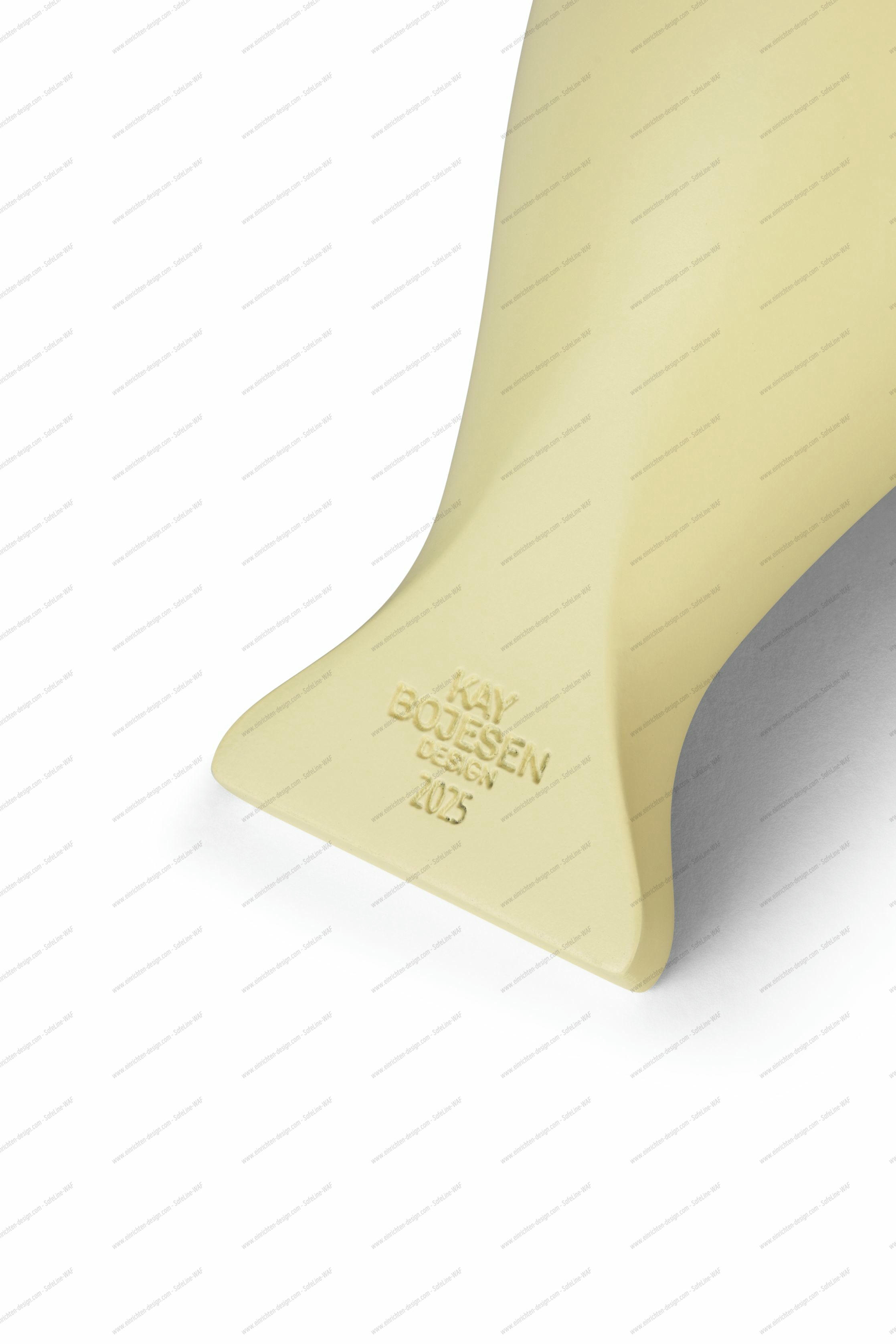 Year Bird Bella 2025 H12.5 cm beige/grey Kay Bojesen