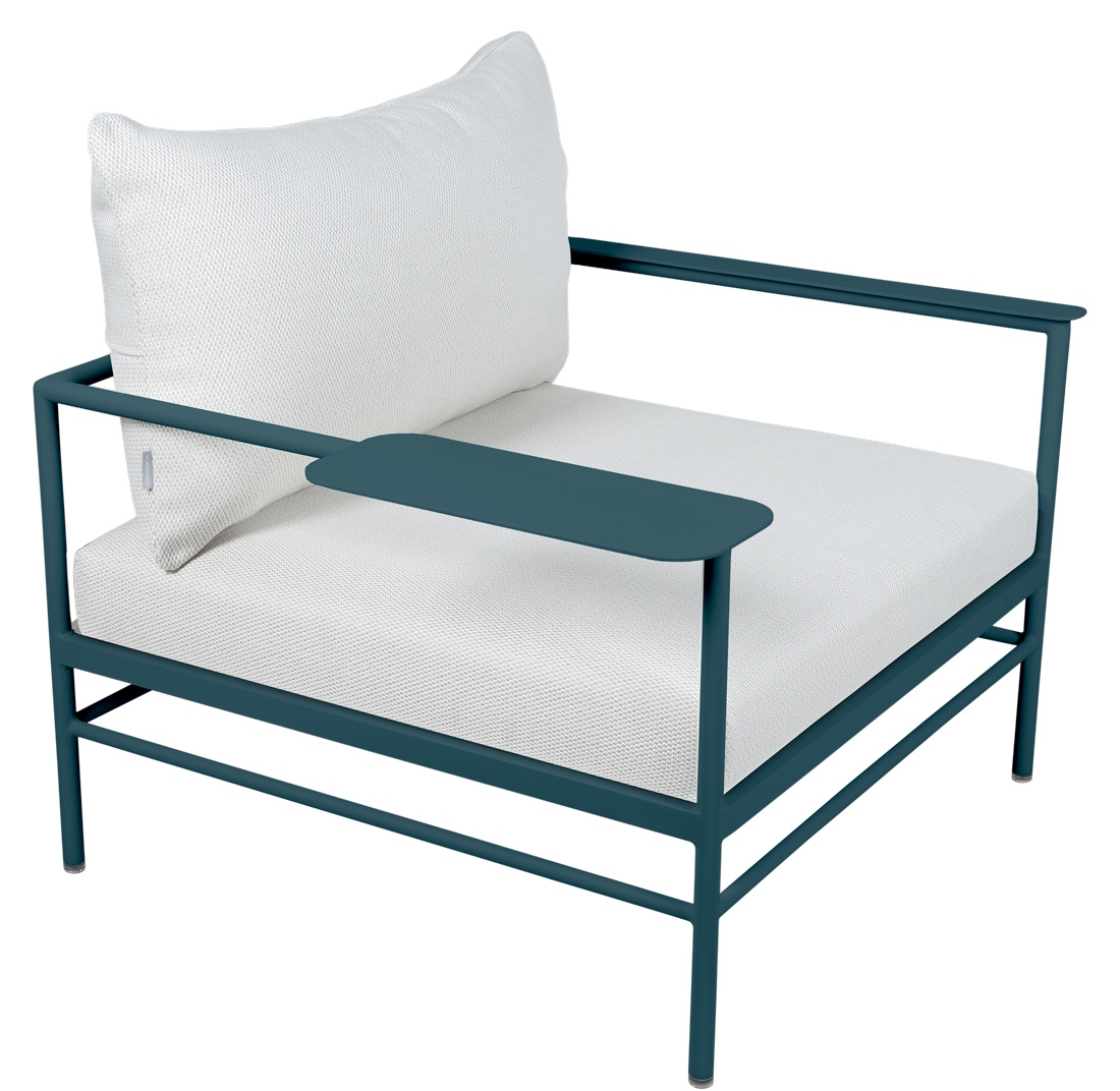 Rivage lounge chair with armrests Outdoor Fermob