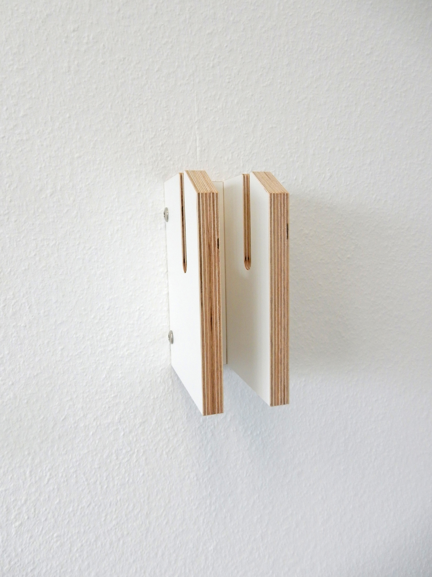 Lesestoff bookcase Tojo