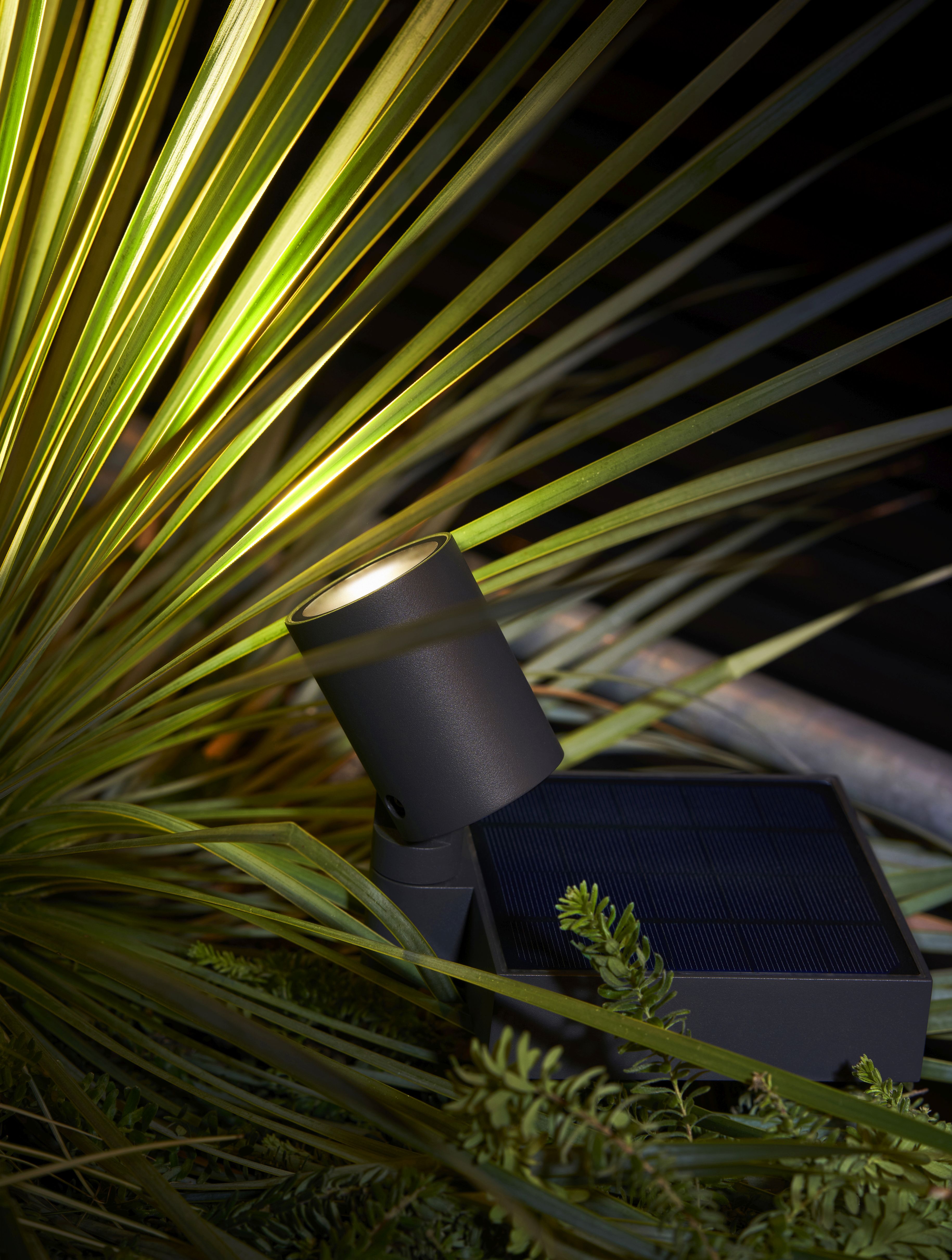 Spot.E solar garden spotlight Moree