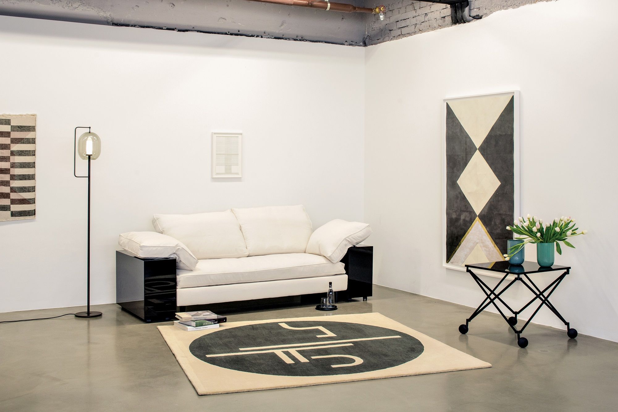 Lota Sofa Classicon