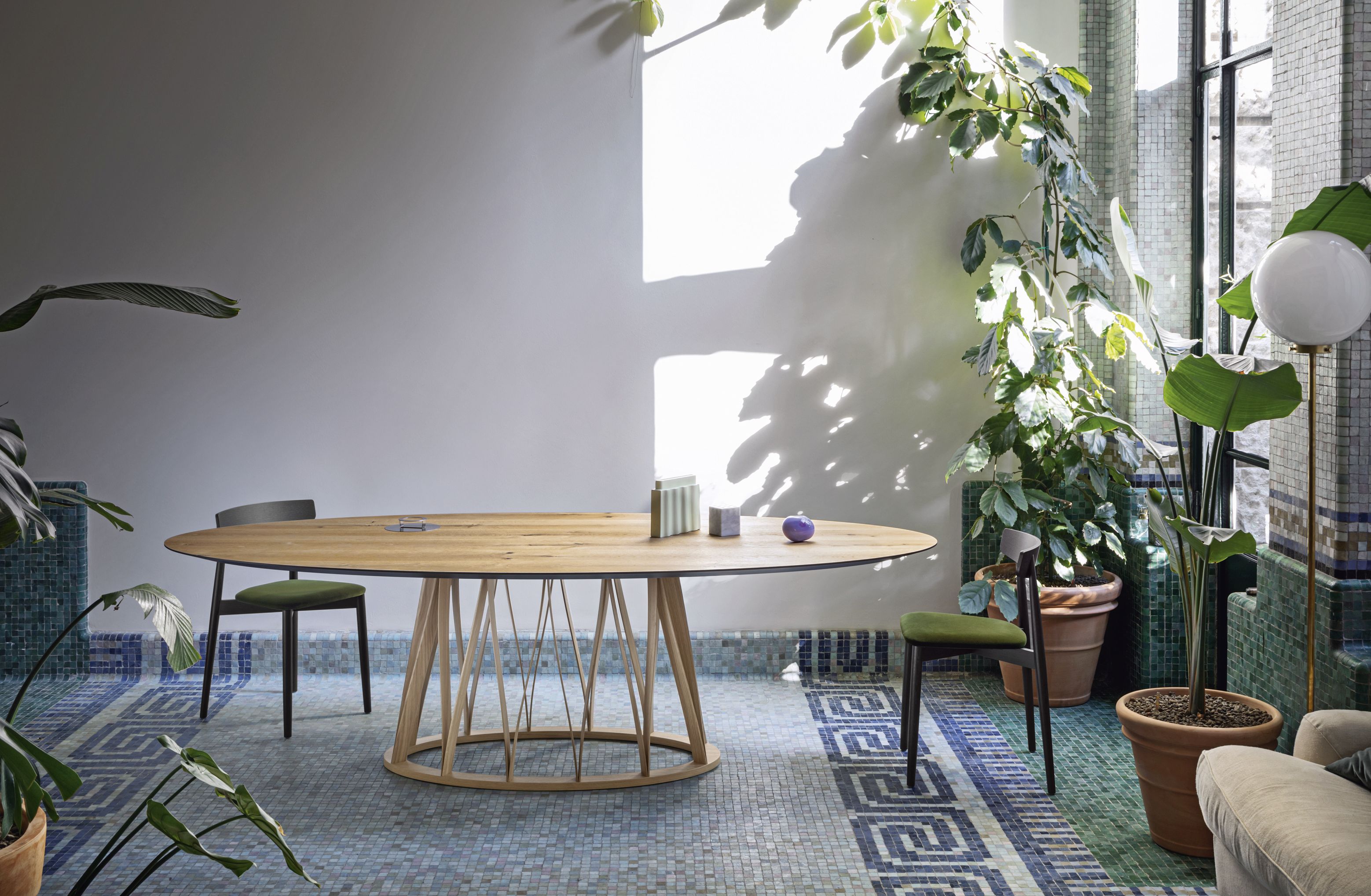 Acco Table Flamed Oak Miniforms