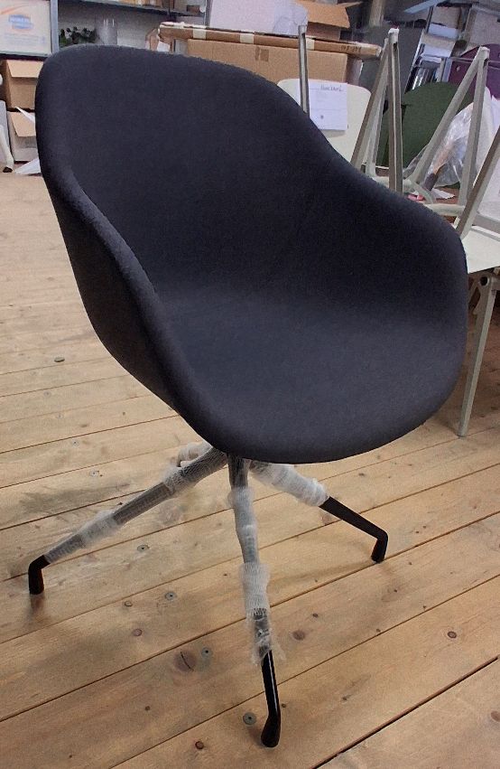 About a Chair AAC221 / AAC 221 / Soft Chair SWIVEL BASE / REMIX 286 Hay IMPERFECT ITEMS