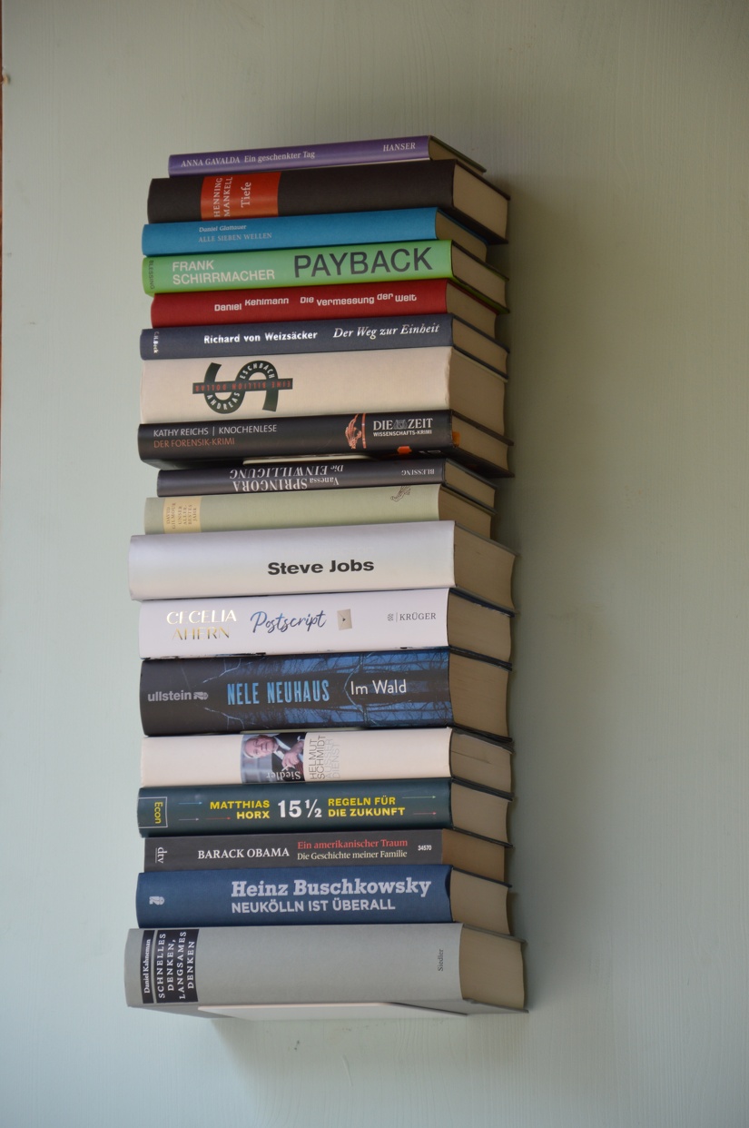 Book Bookshelf by Jan Kurtz