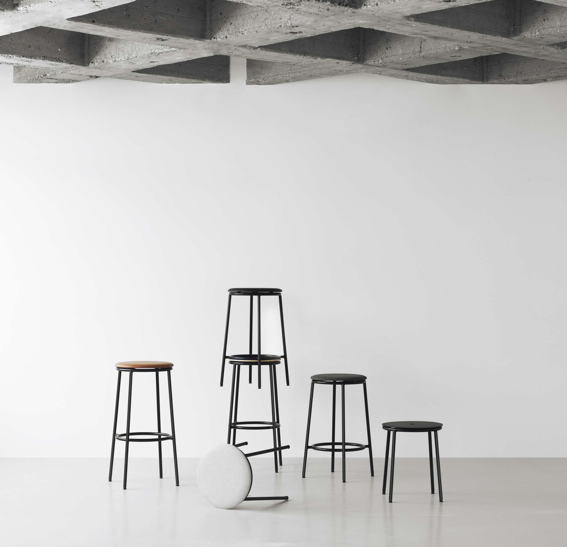 Circa Barstool H 65 cm Barstool Normann Copenhagen
