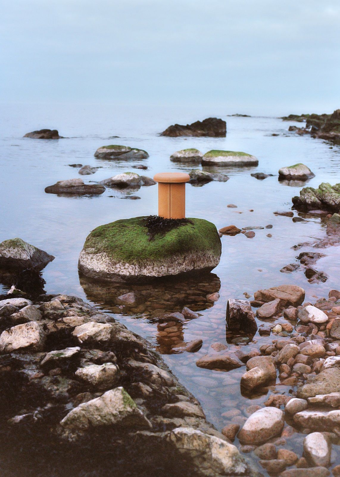 Alder Stool Indoor / Outdoor Mater
