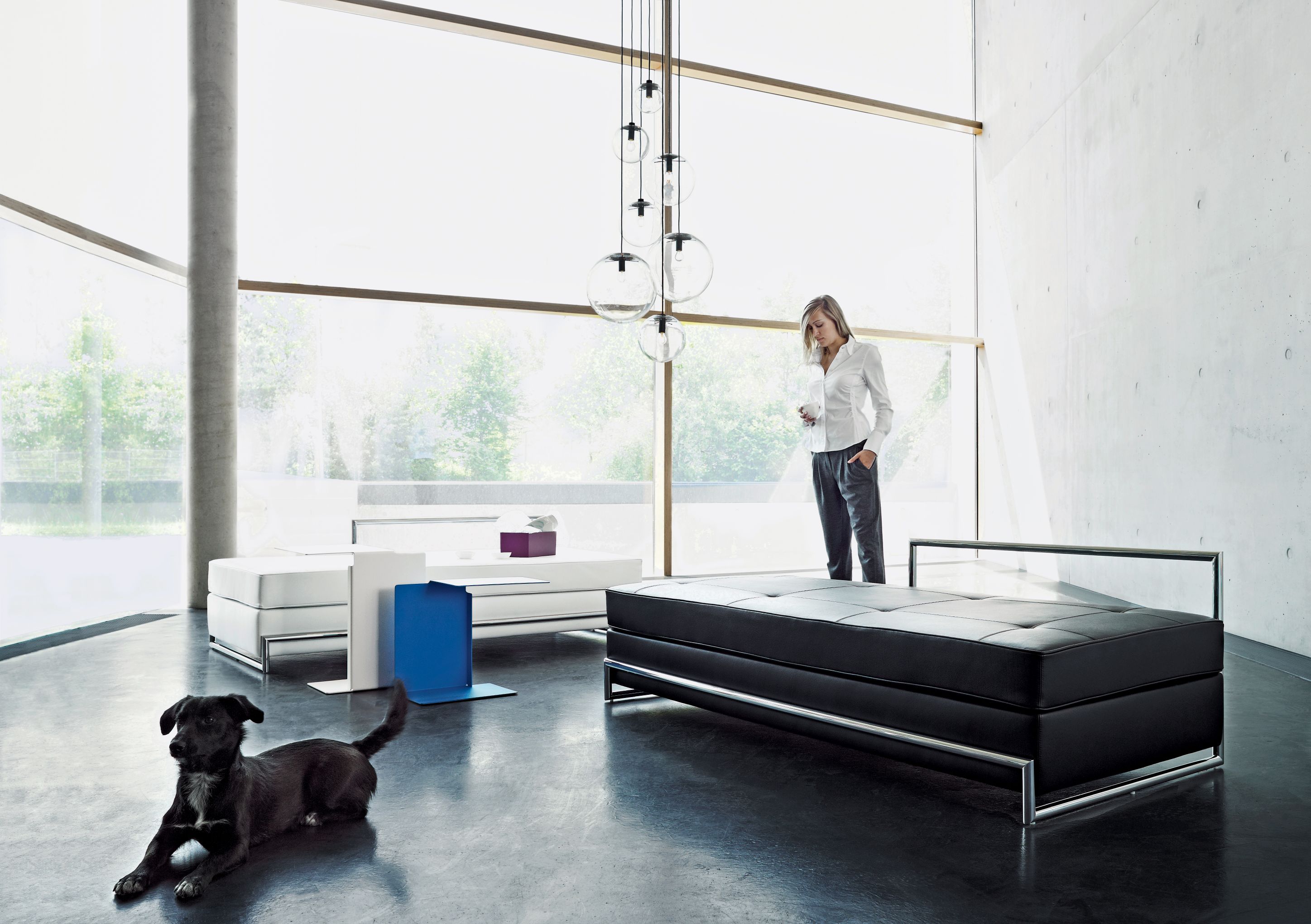Diana side table ClassiCon
