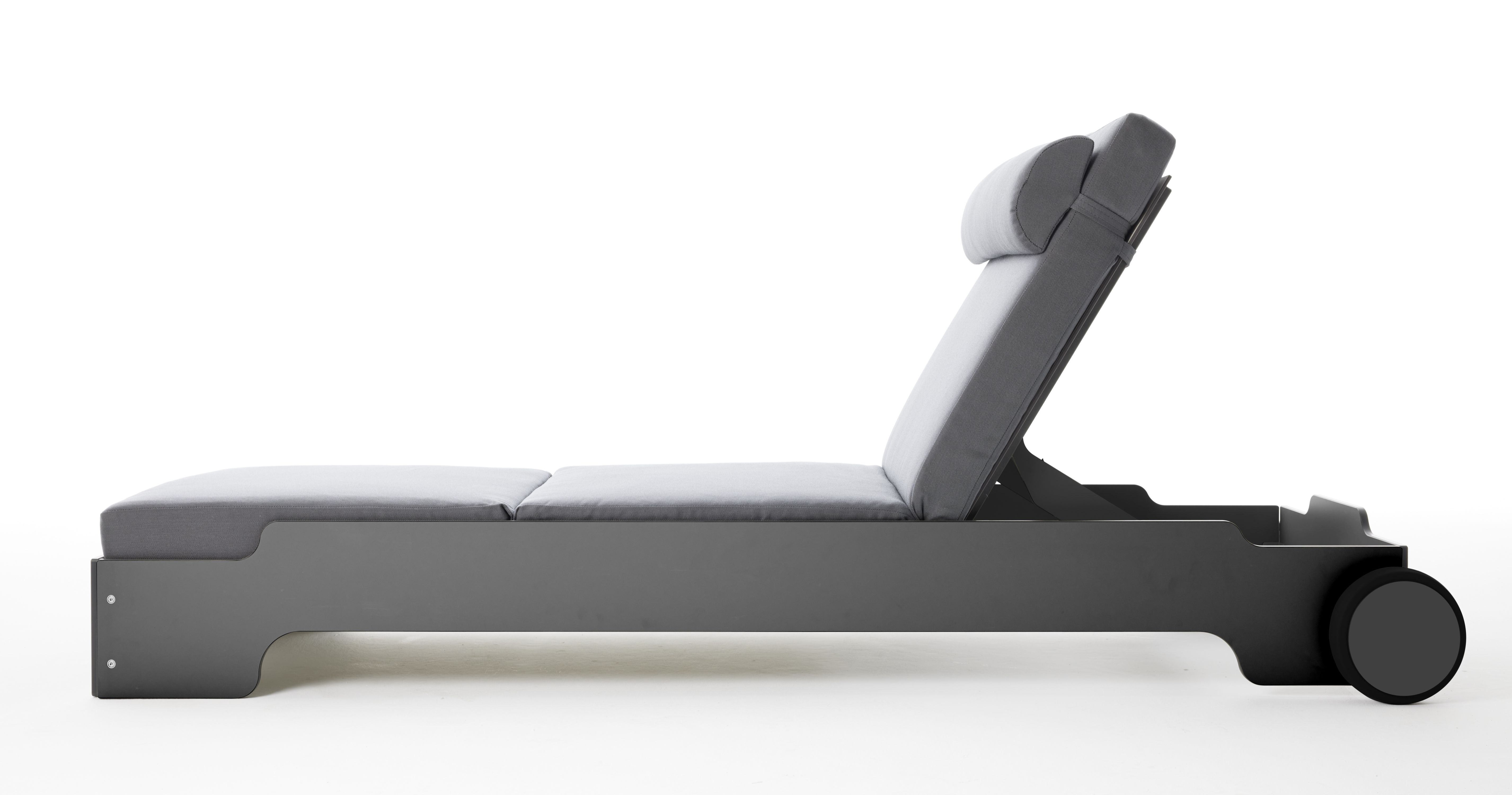Solara Stacking Lounger incl. Wheels and Upholstery Outdoor Müller Möbelwerkstätten
