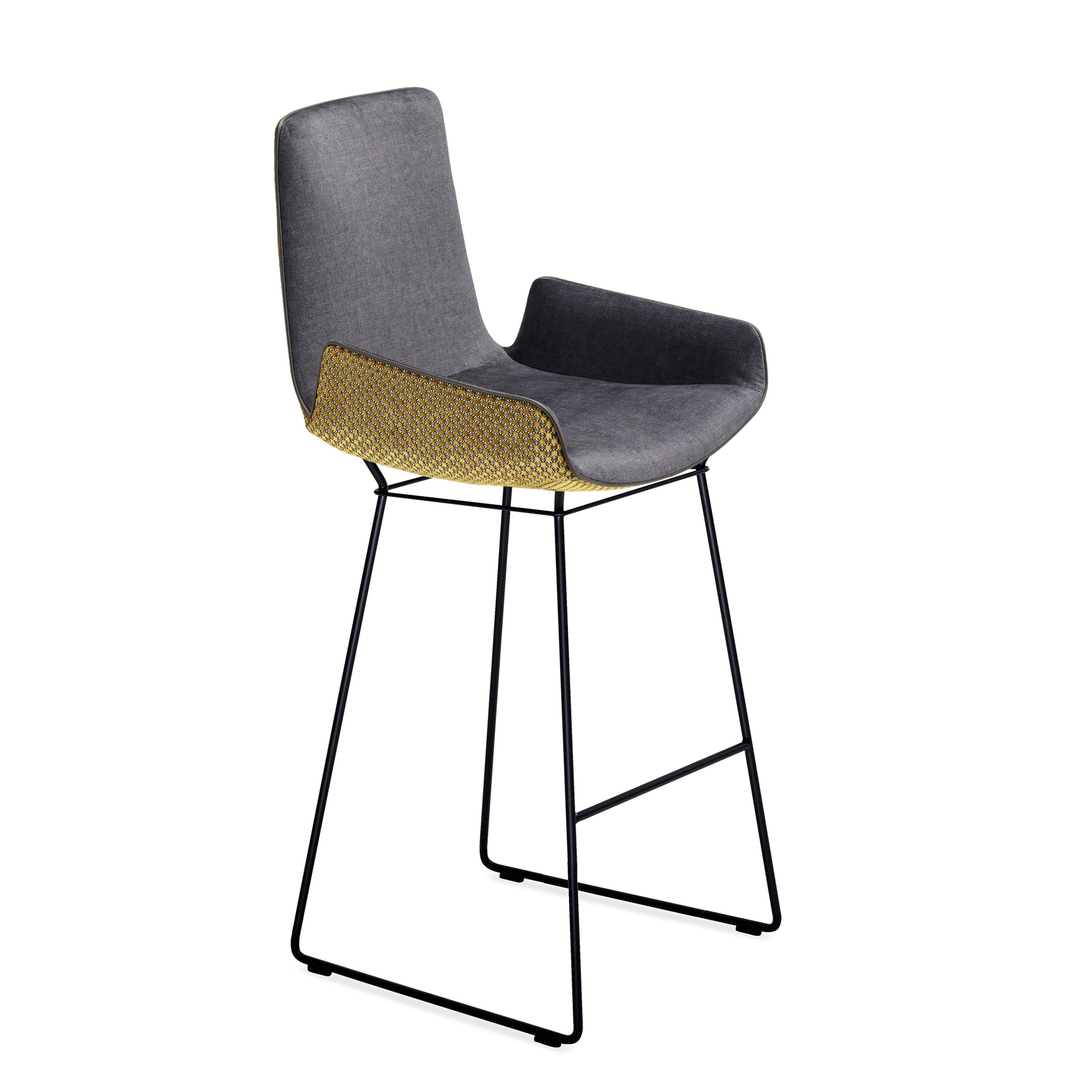Amelie Counter Armchair low armrests Freifrau Manufaktur
