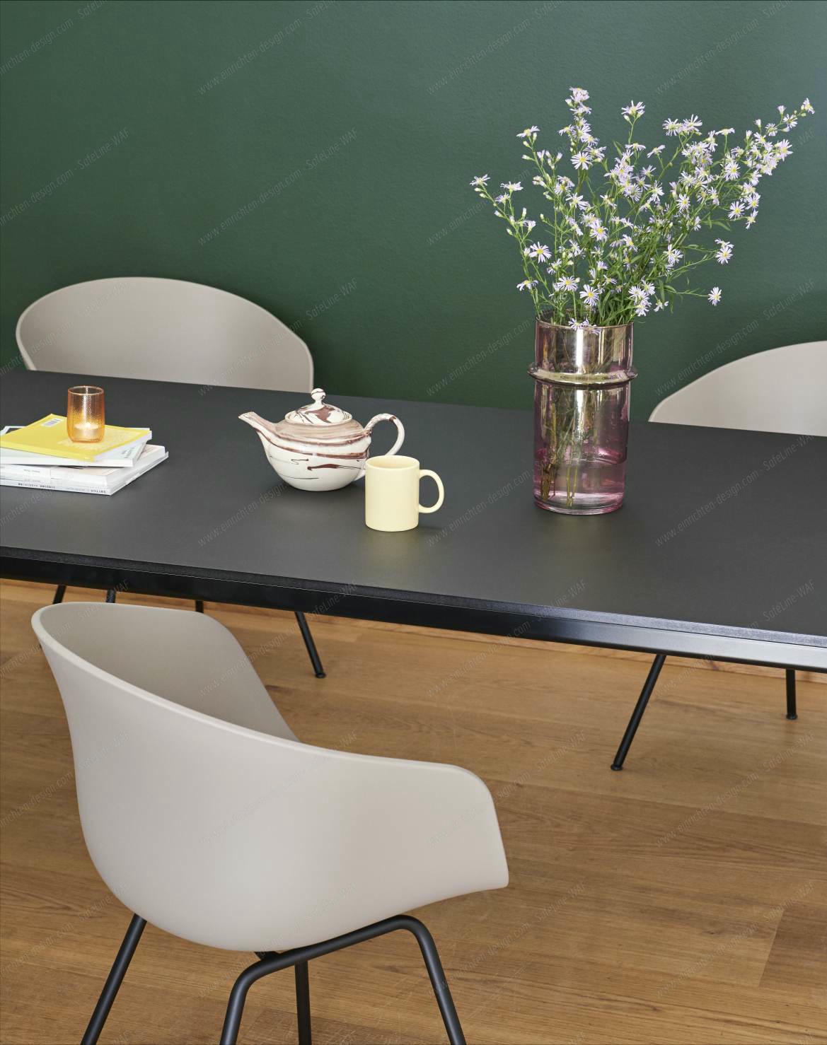 About A Chair AAC26 / AAC 26 Preferred combination Hay Raisin About A Chair AAC26 / AAC 26 Preferred combination Hay Raisin