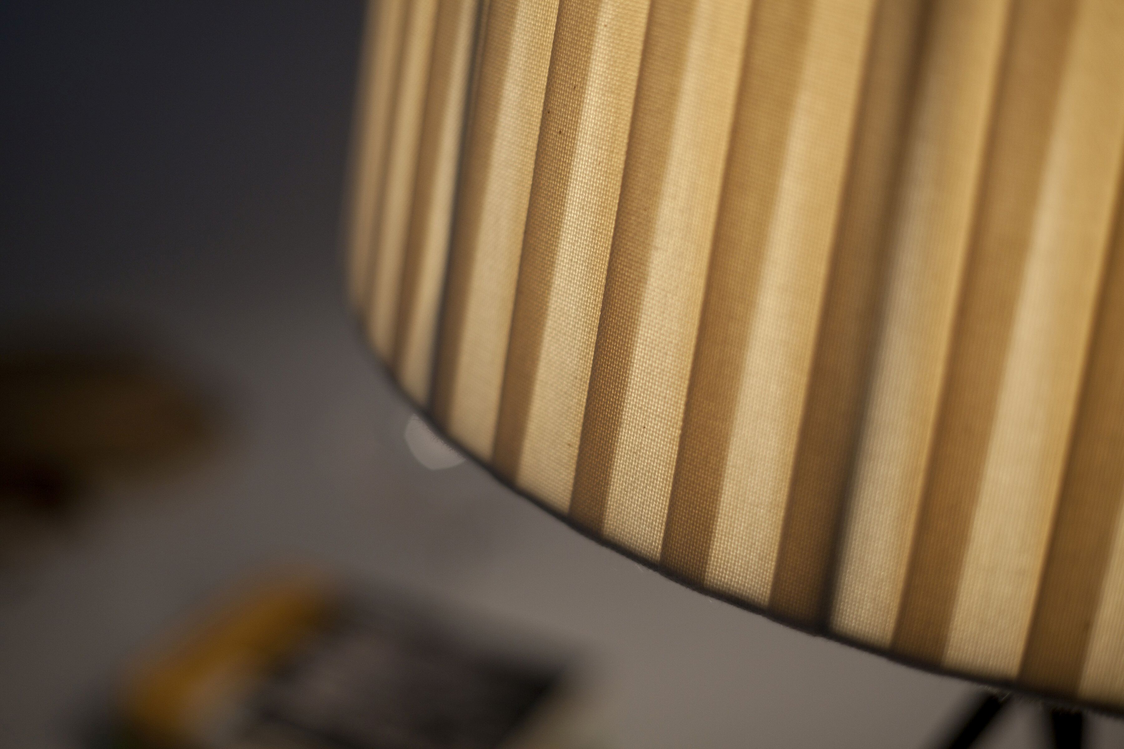 Tripode G6 Table Lamp Santa & Cole